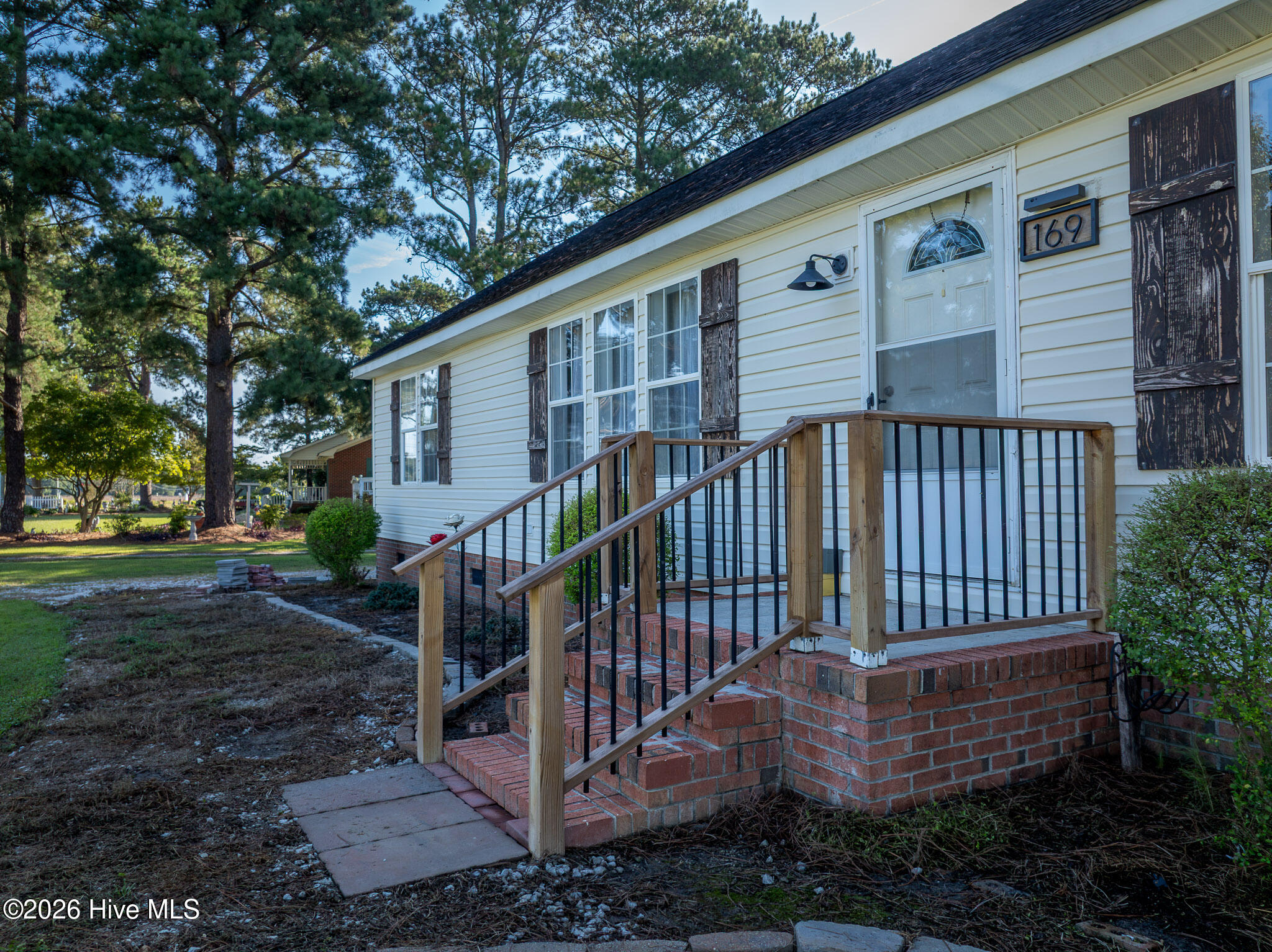 169 Luther Banks Road Property Photo 4