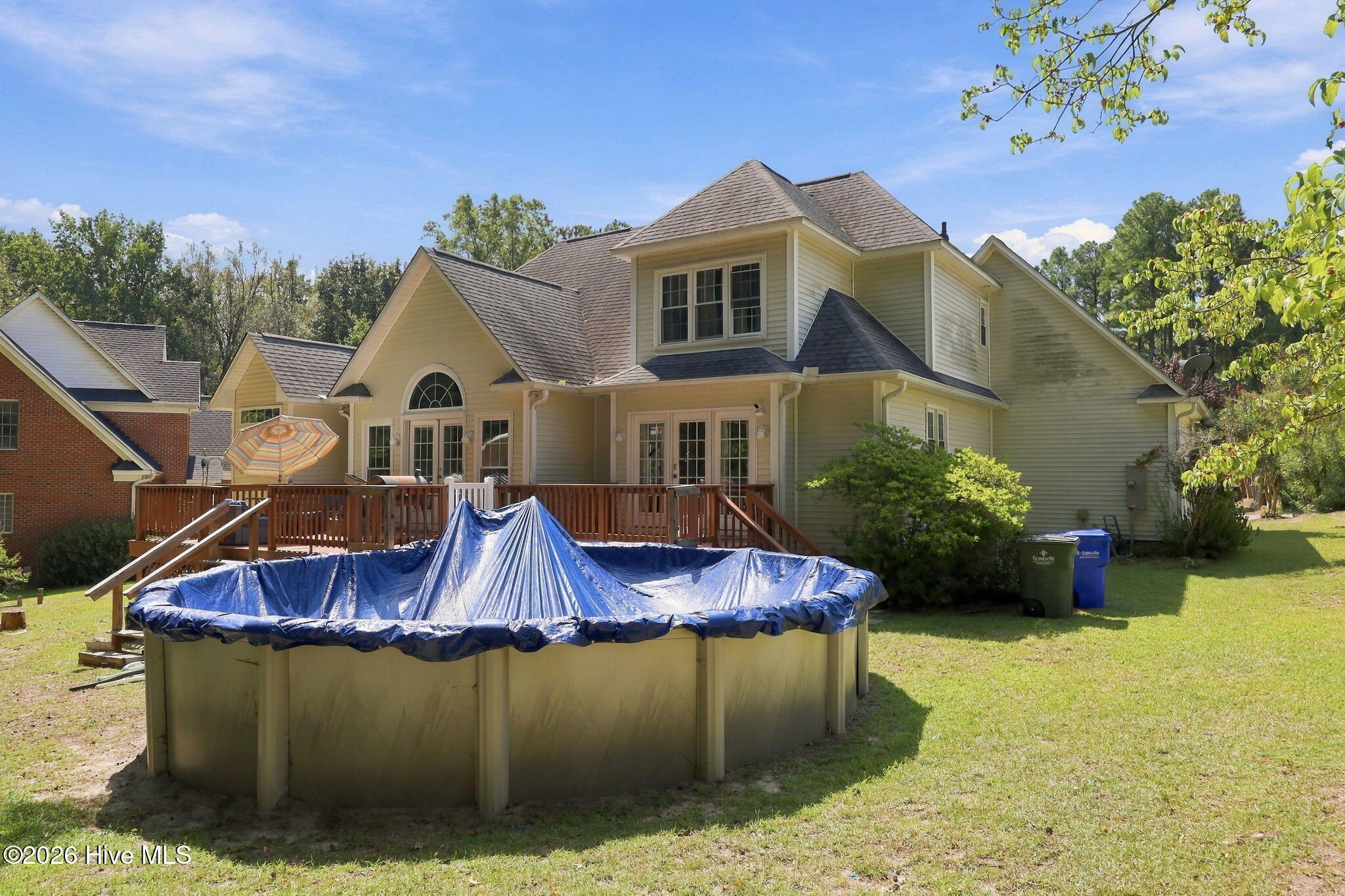 2204 Saddle Ridge Place Property Photo 6
