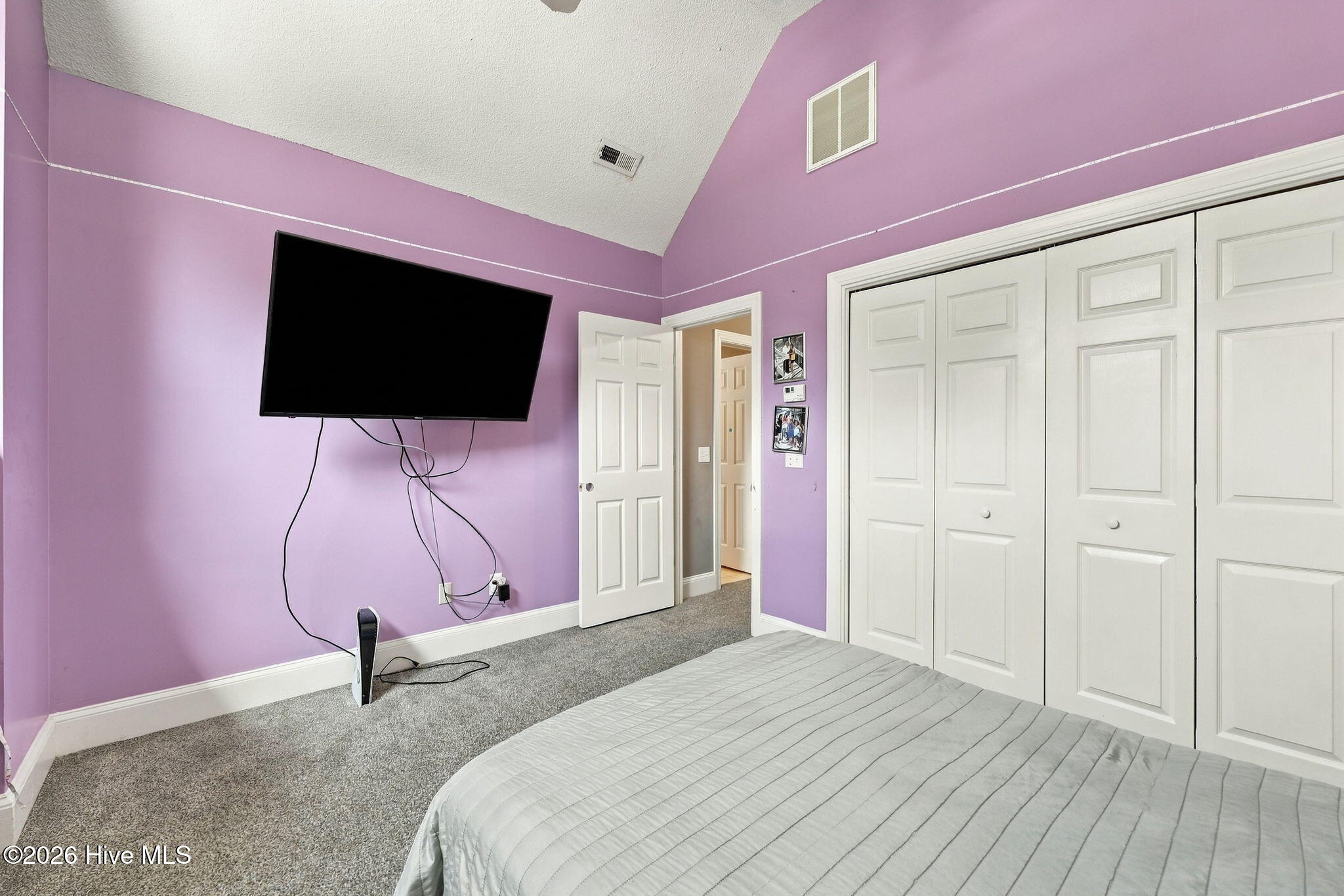 2204 Saddle Ridge Place Property Photo 11