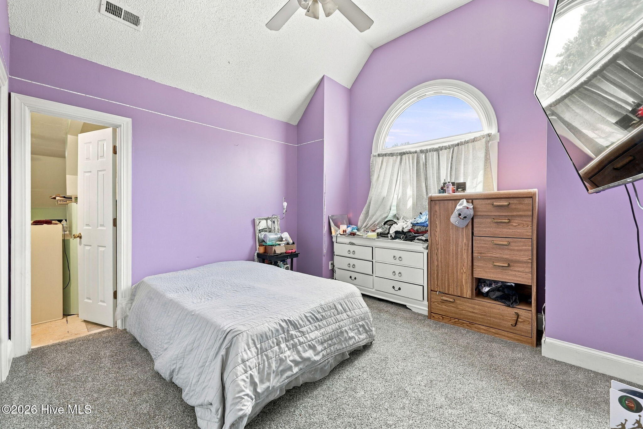 2204 Saddle Ridge Place Property Photo 12