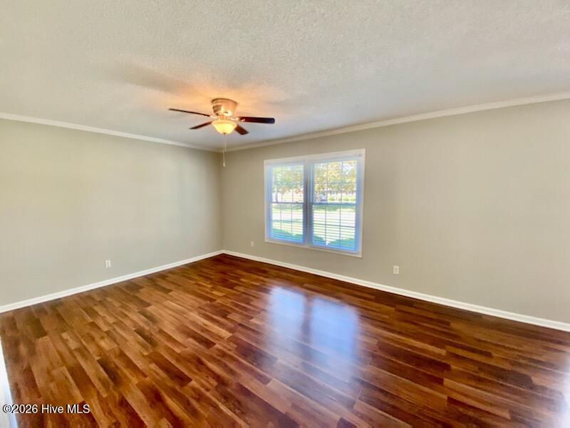 300 Westfield Drive Property Photo 5