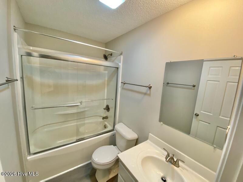 300 Westfield Drive Property Photo 6