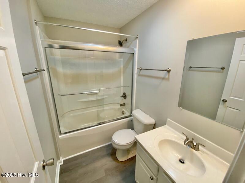 300 Westfield Drive Property Photo 7