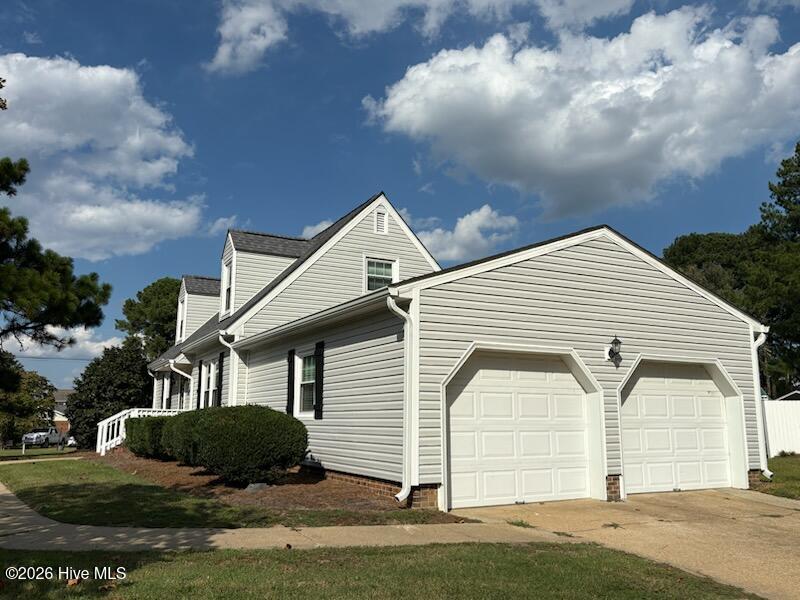 300 Westfield Drive Property Photo 19