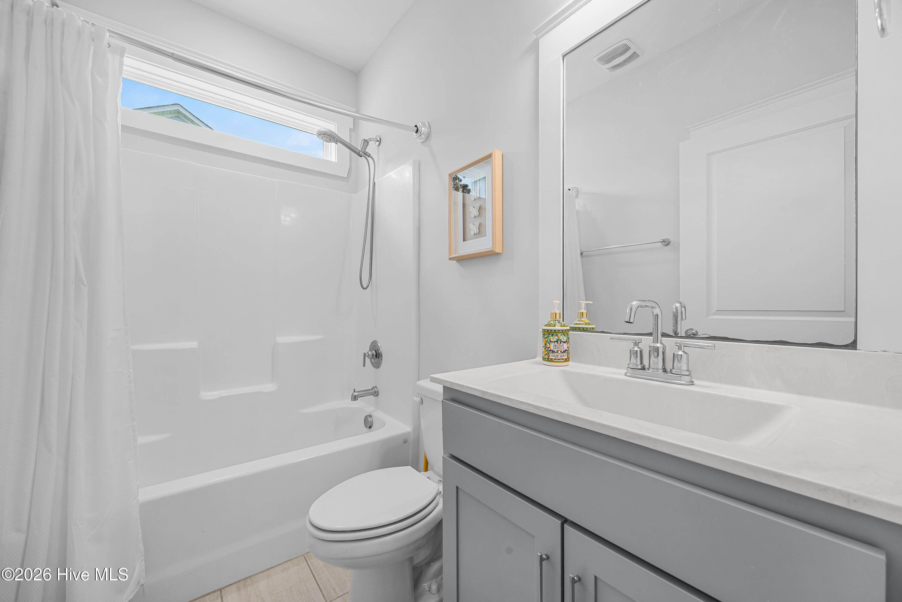 111 Everett Park Trail Property Photo 12