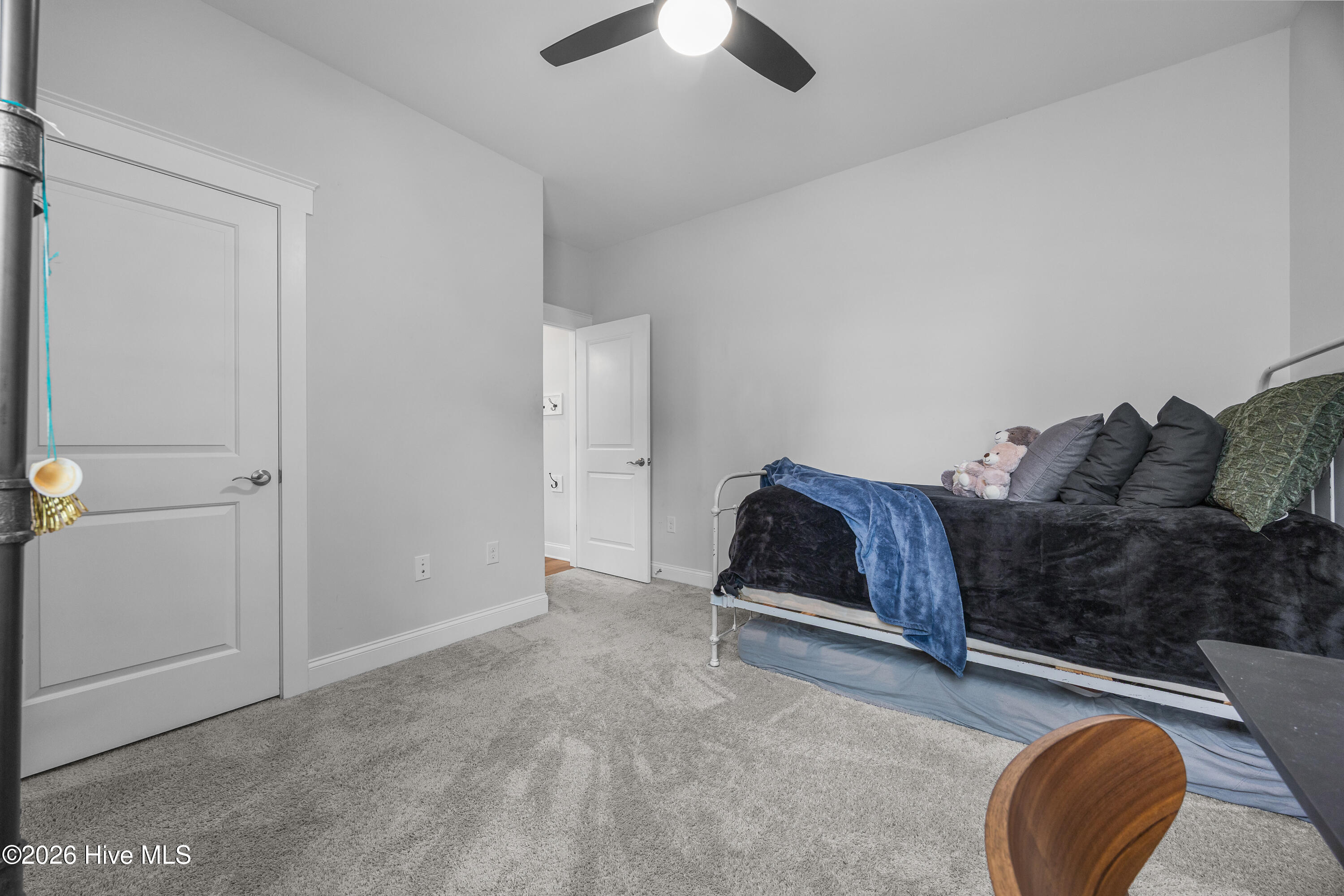 111 Everett Park Trail Property Photo 14