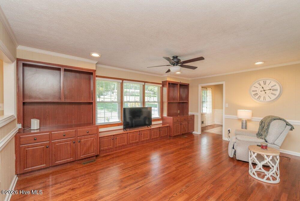 509 Laurel Drive Property Photo 6