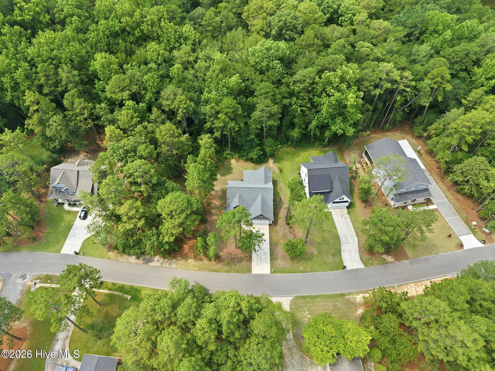 942 Greenbriar Drive Property Photo 40
