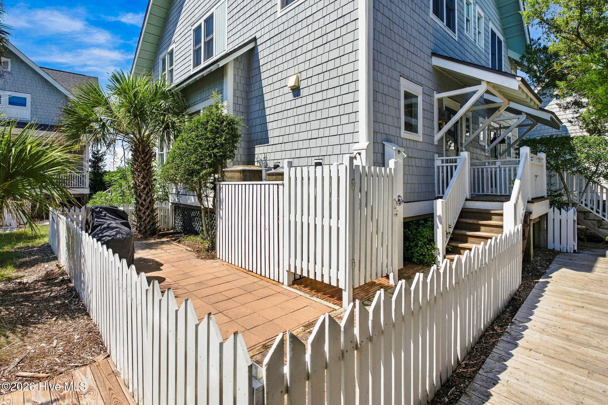 3 Scotch Bonnet Lane # B Property Photo 3