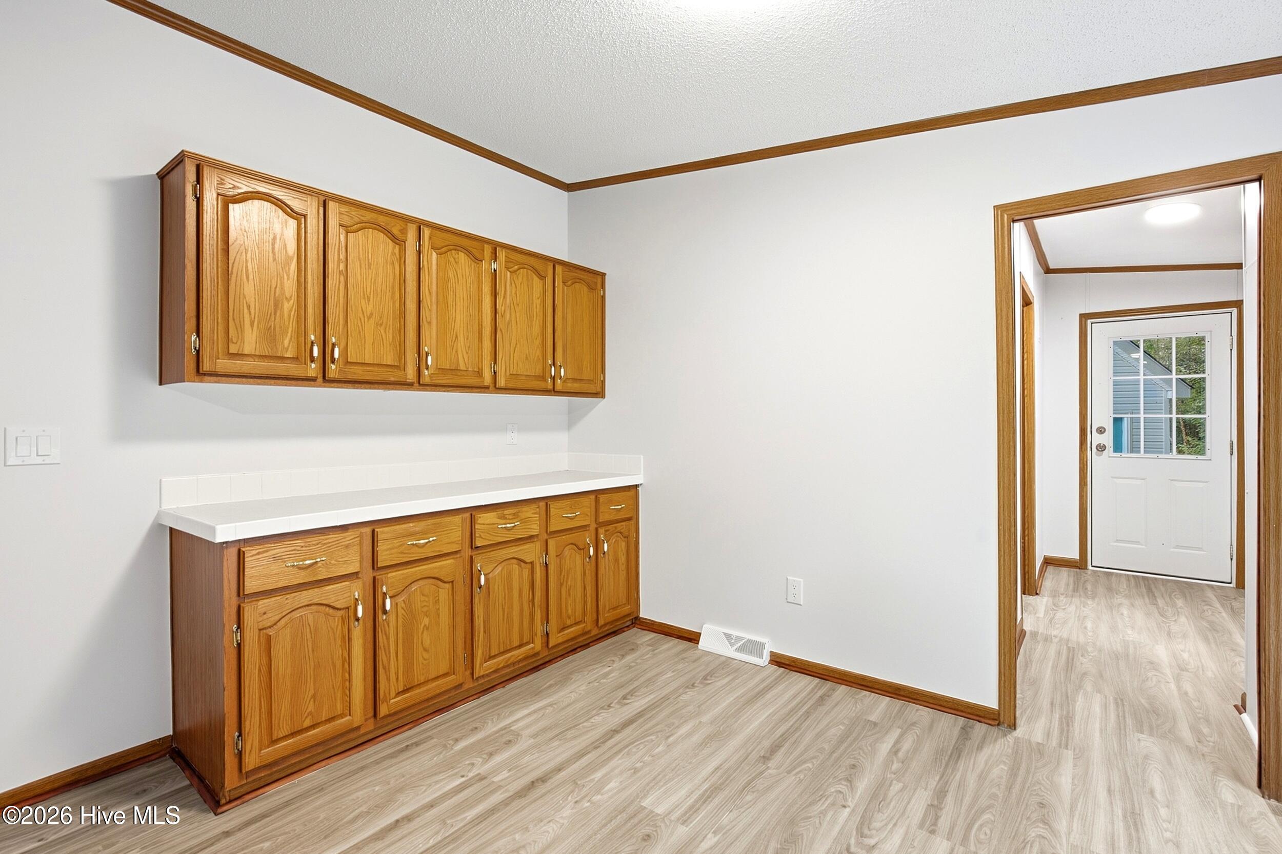 38 Thompson Court Property Photo 15