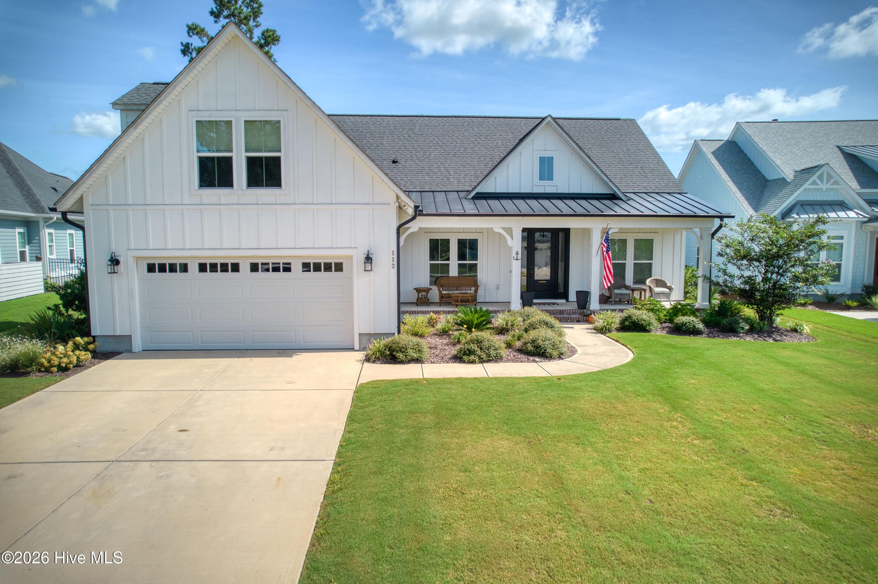 112 W Keel Drive Property Photo 1
