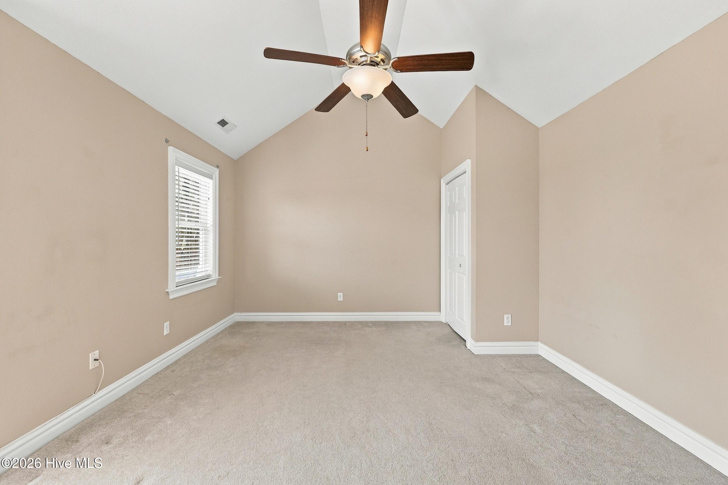 124 Camden Avenue Property Photo 15