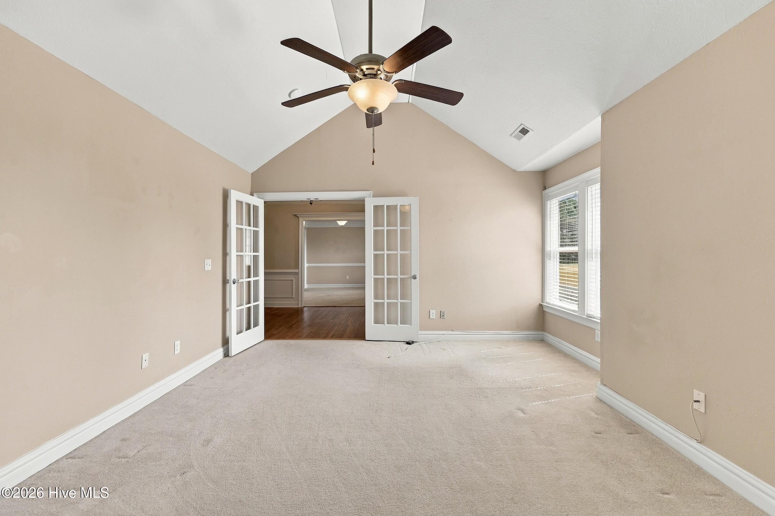 124 Camden Avenue Property Photo 16