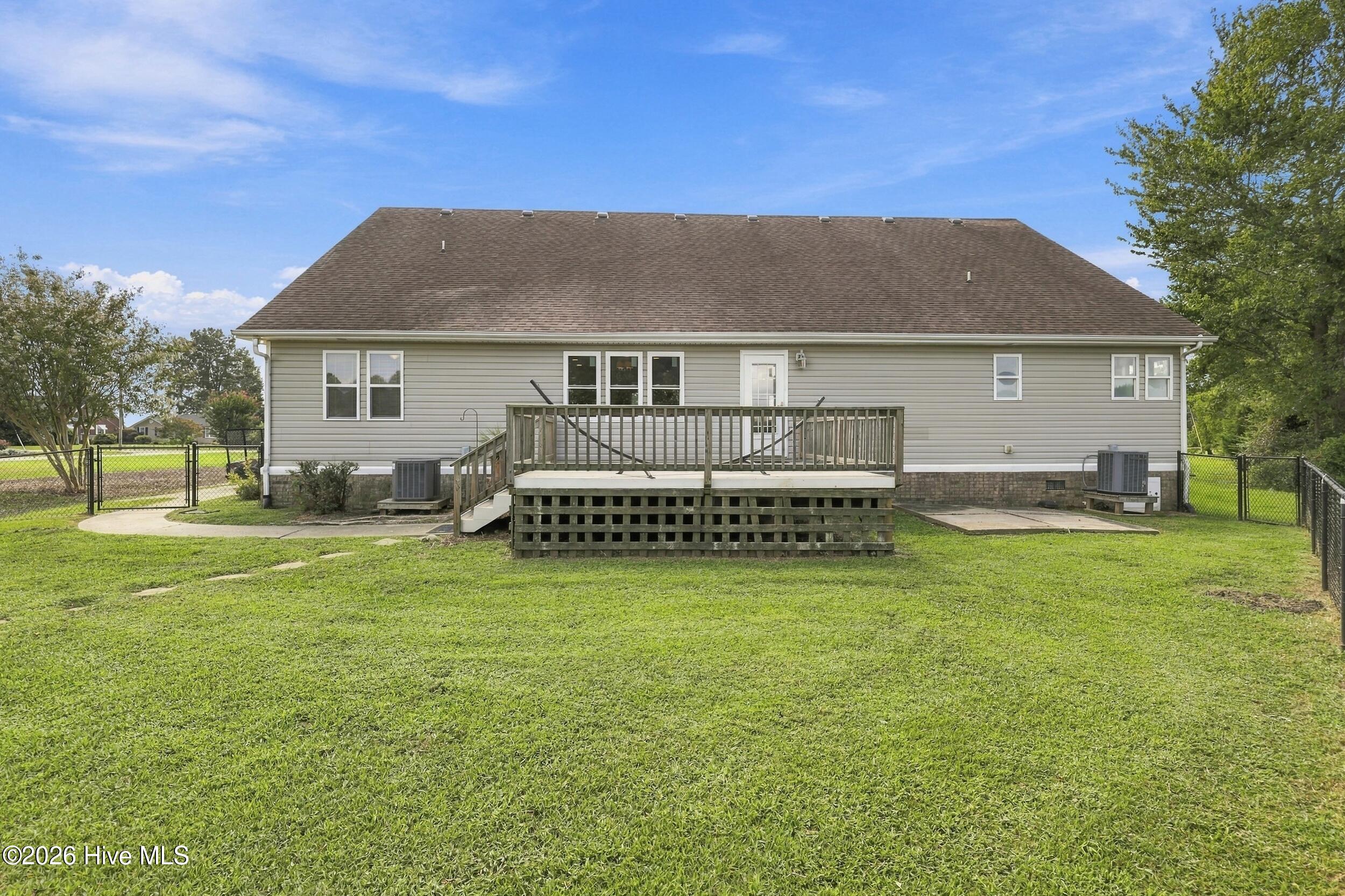 124 Camden Avenue Property Photo 41
