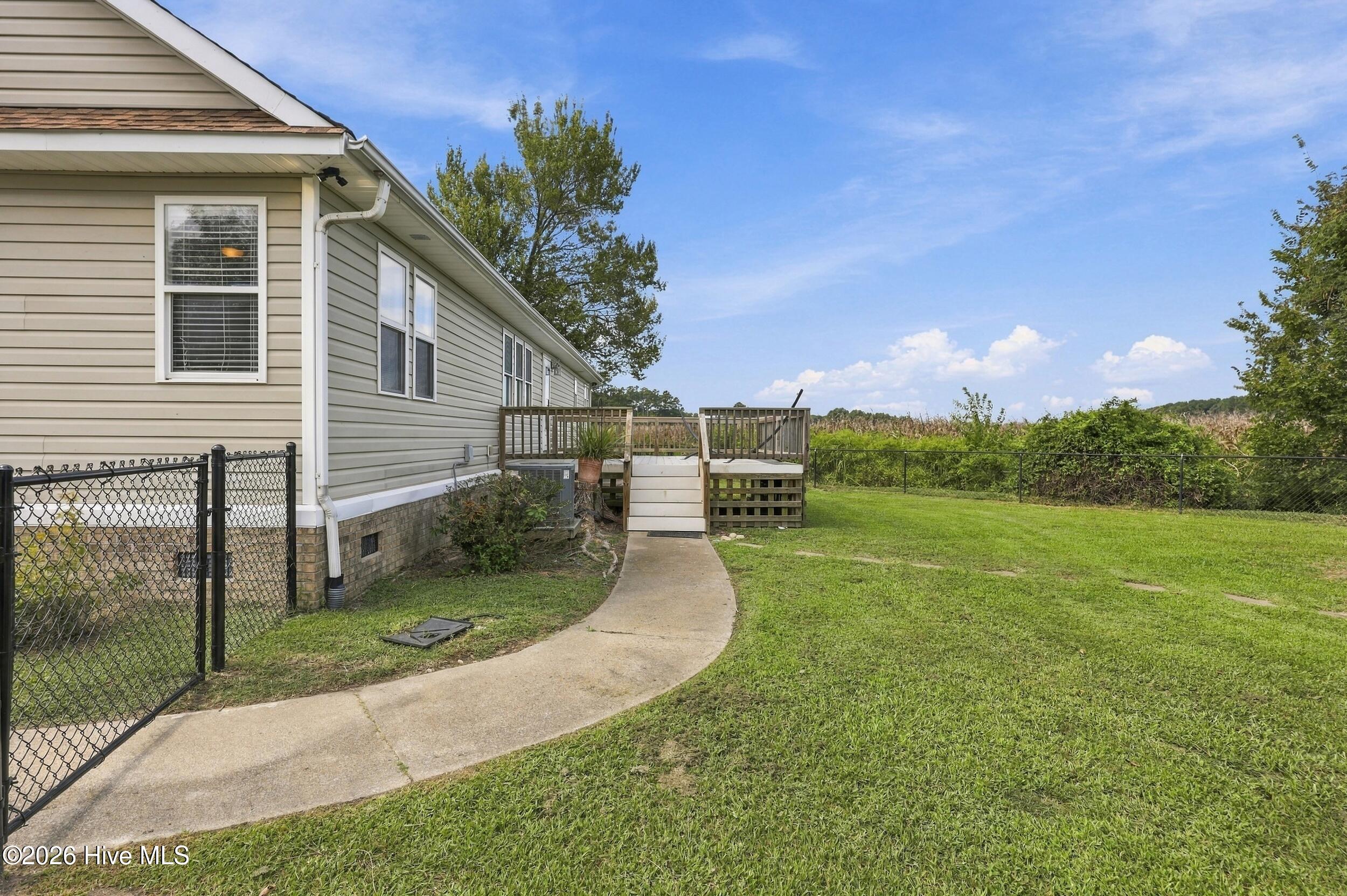 124 Camden Avenue Property Photo 43