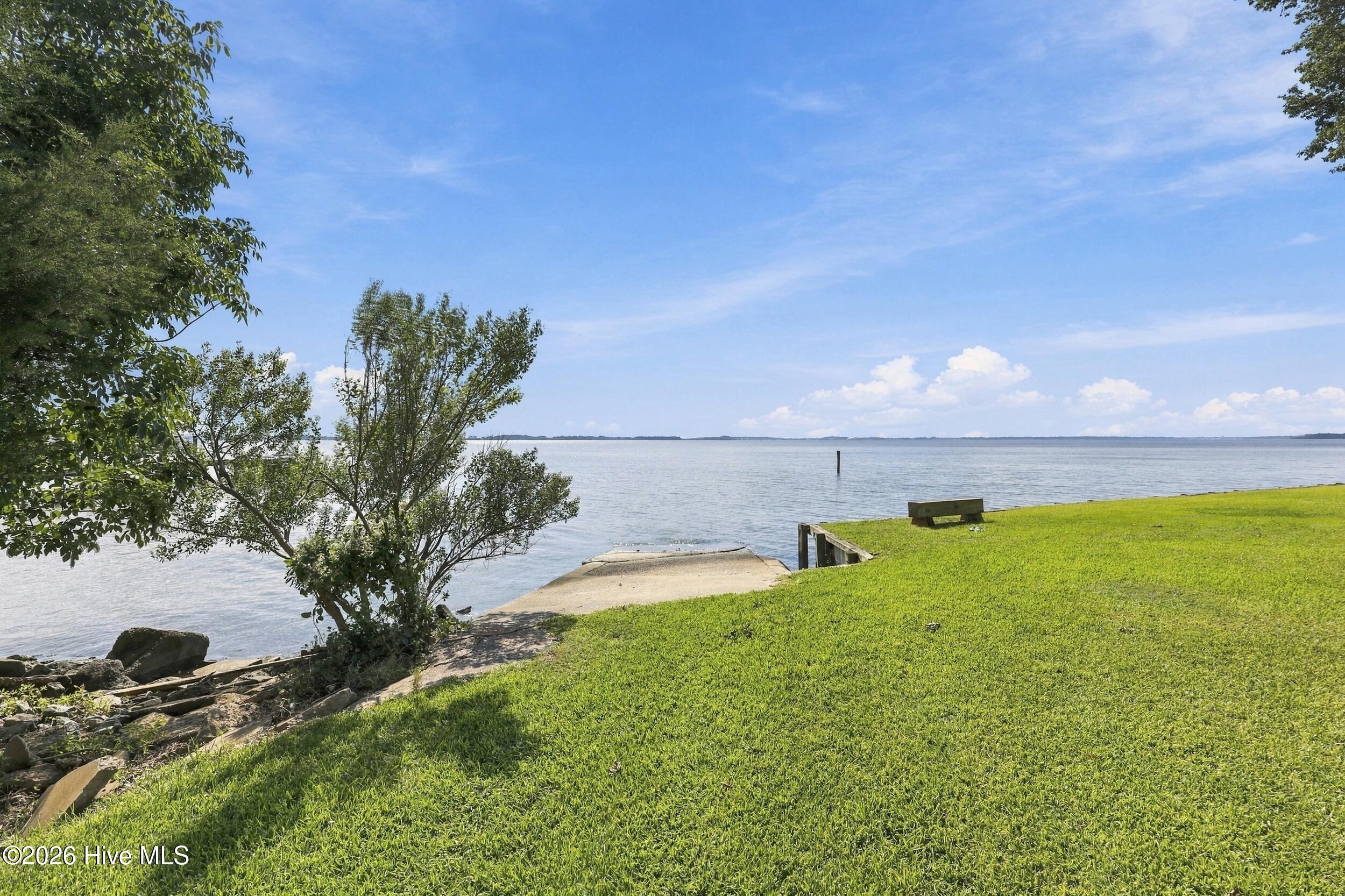 124 Camden Avenue Property Photo 49