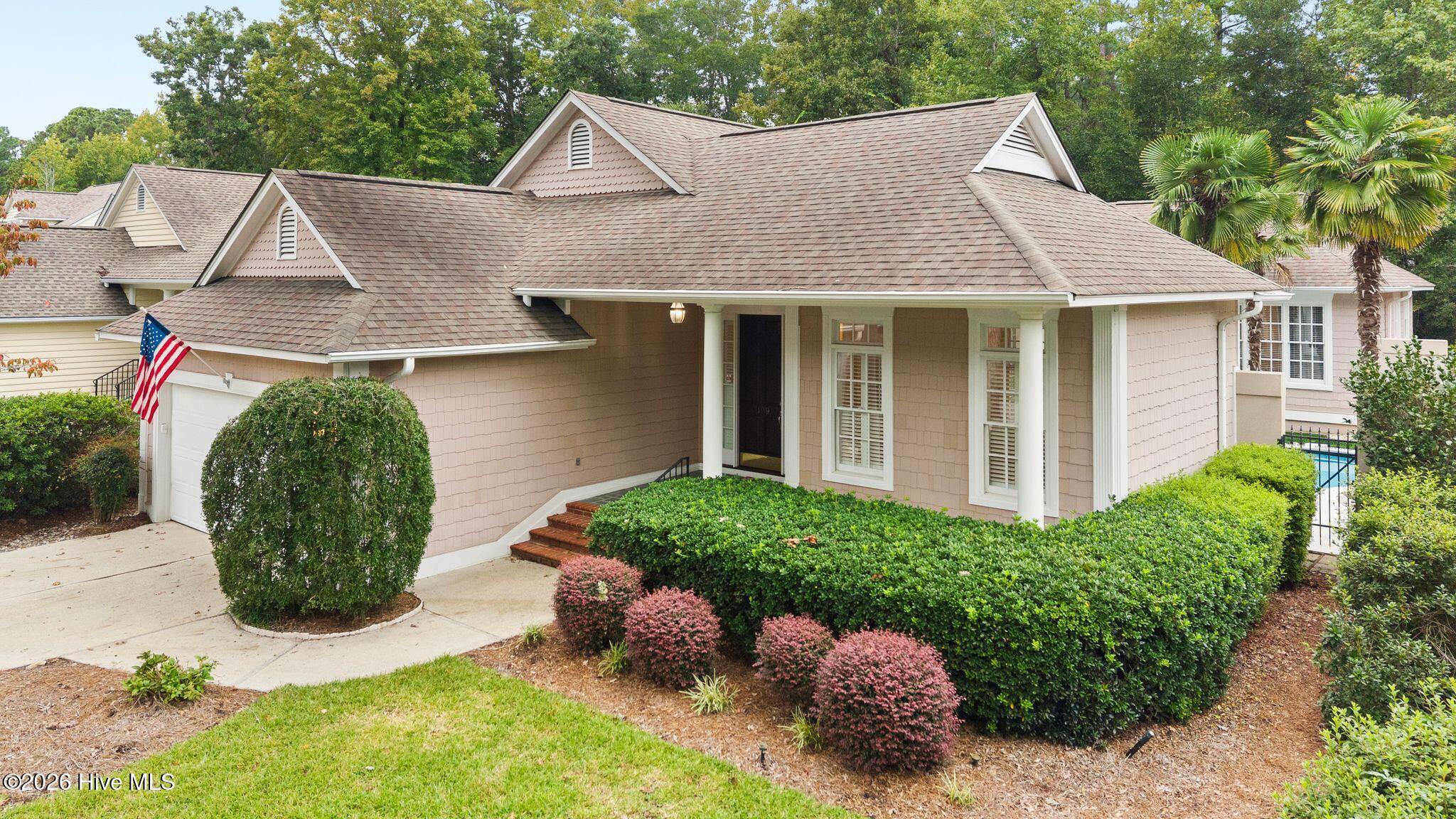 1109 Congressional Lane Property Photo 1