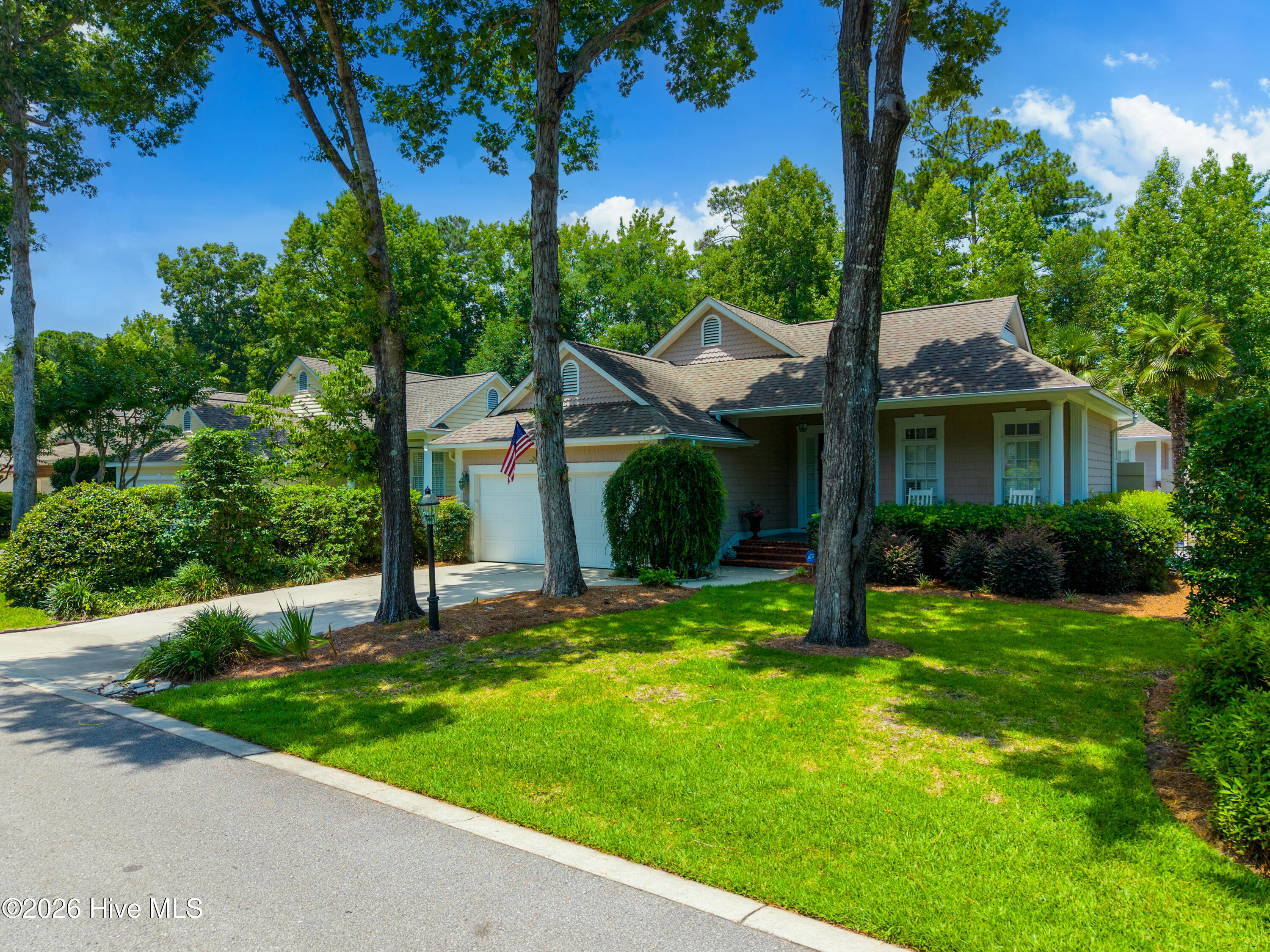 1109 Congressional Lane Property Photo 3