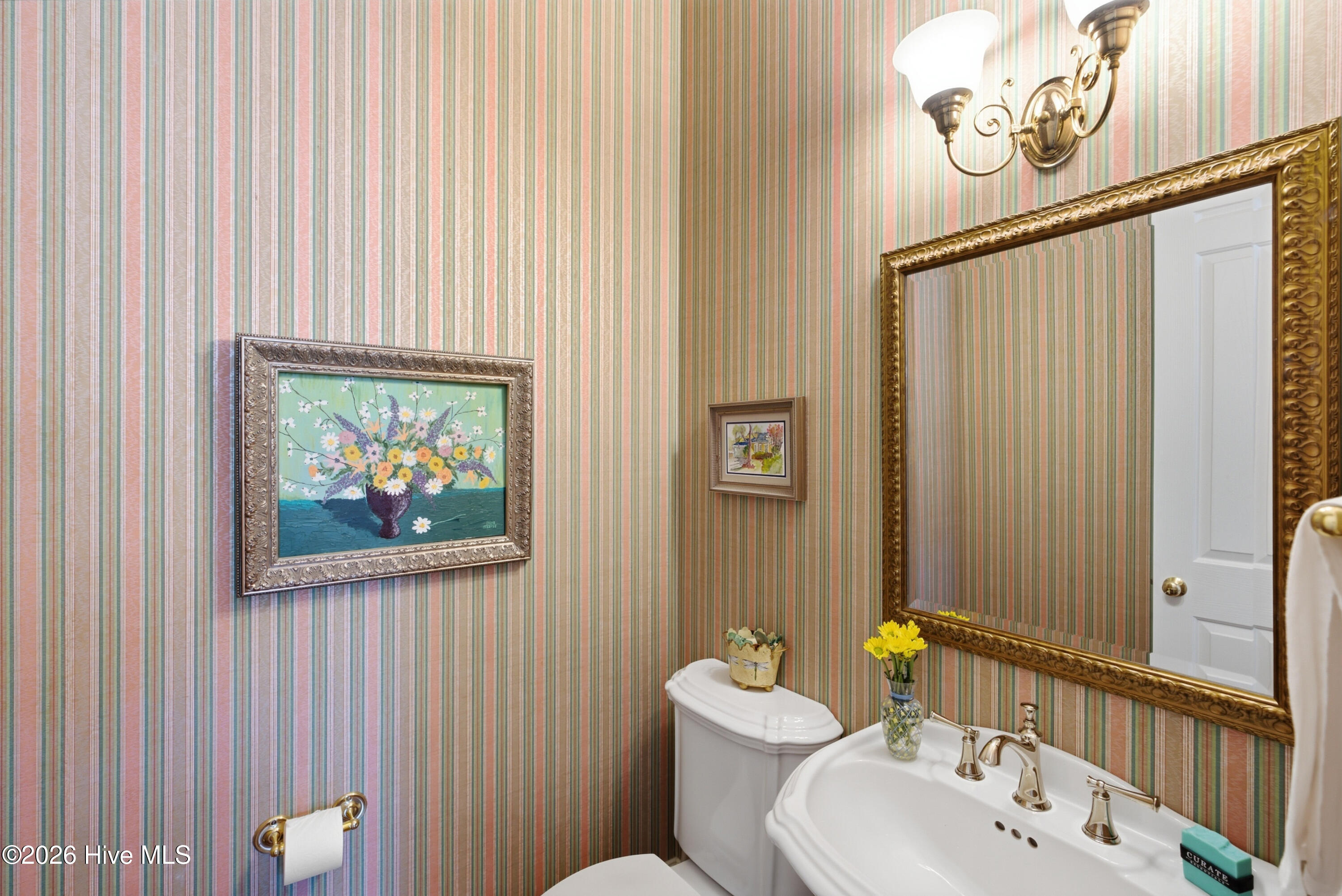 1109 Congressional Lane Property Photo 11