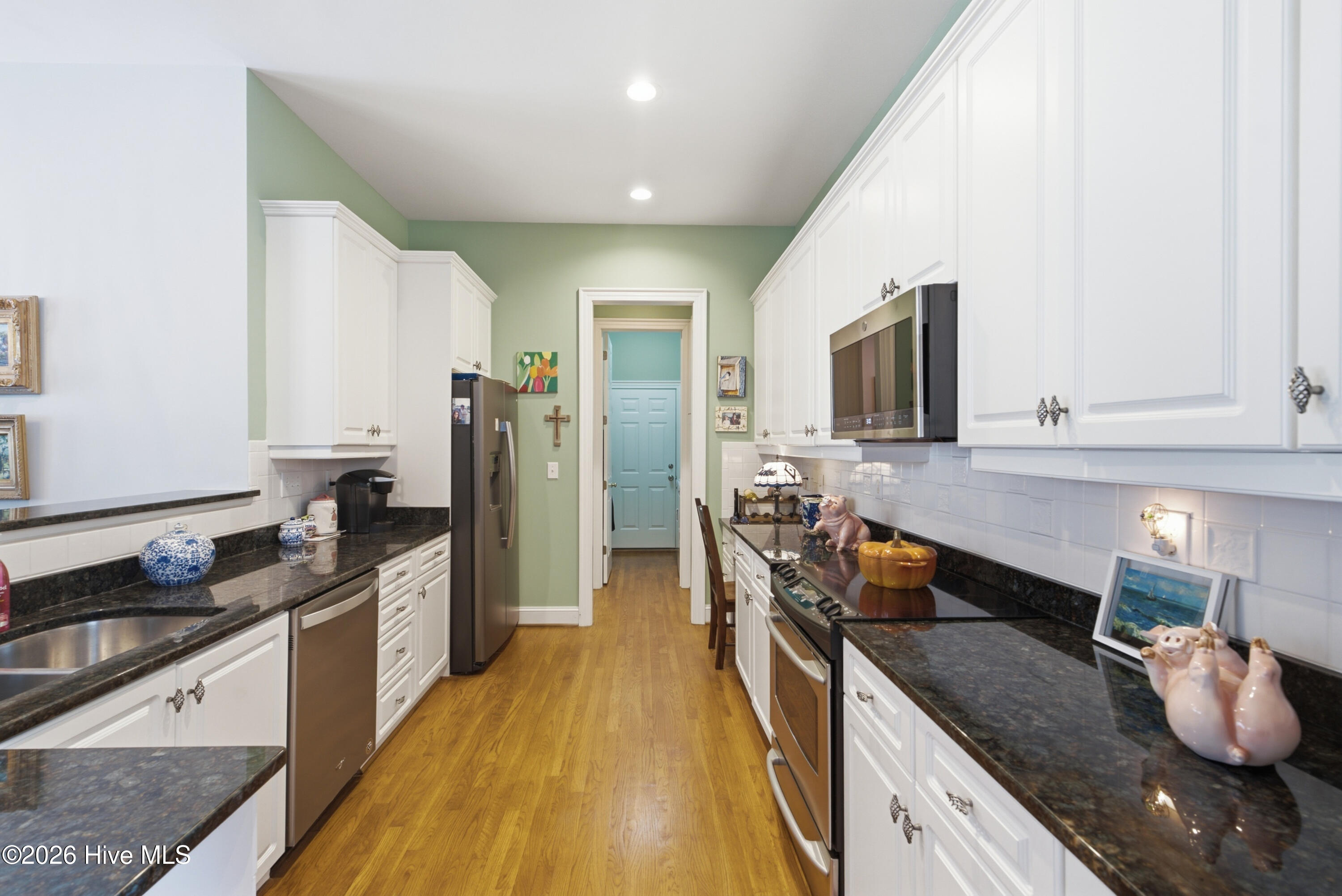 1109 Congressional Lane Property Photo 19