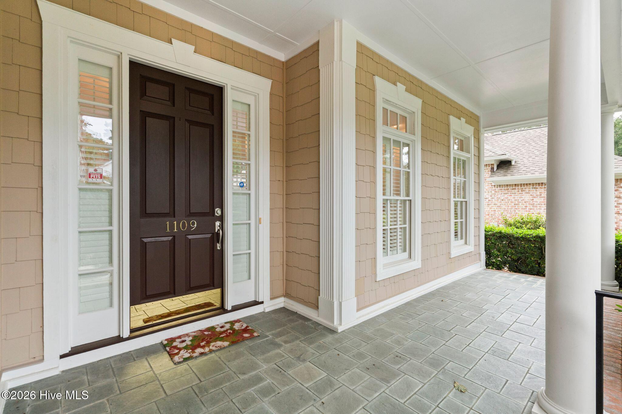 1109 Congressional Lane Property Photo 21