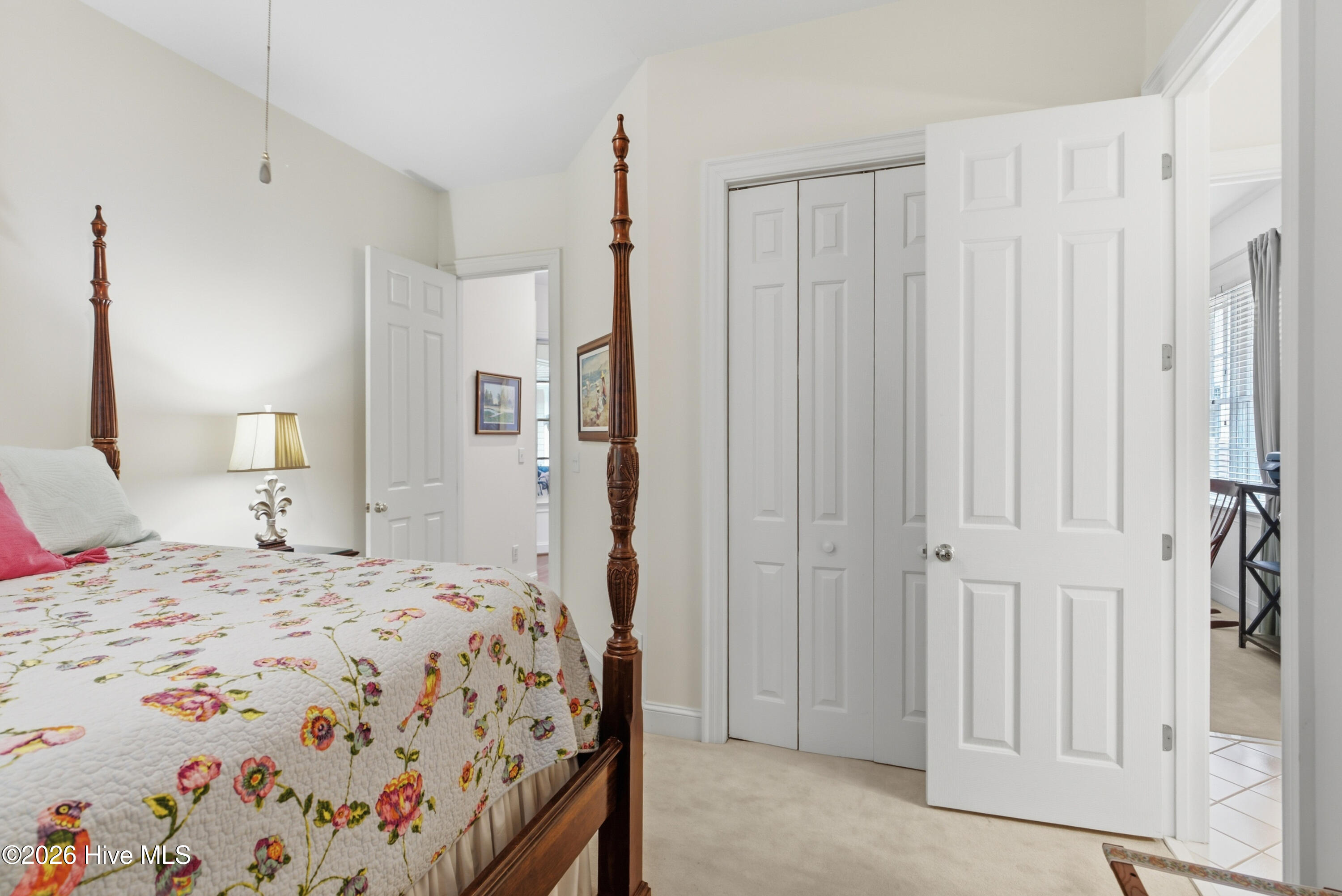 1109 Congressional Lane Property Photo 31