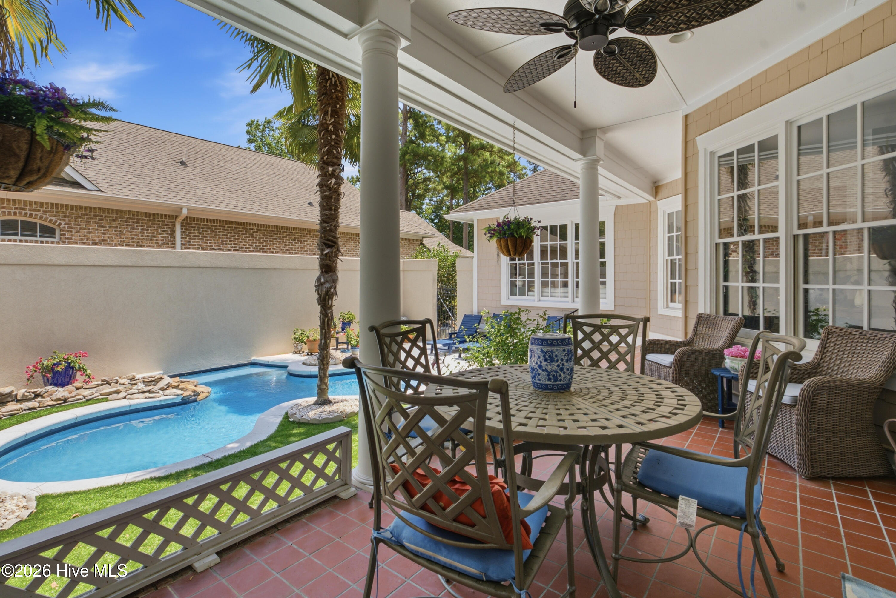 1109 Congressional Lane Property Photo 42