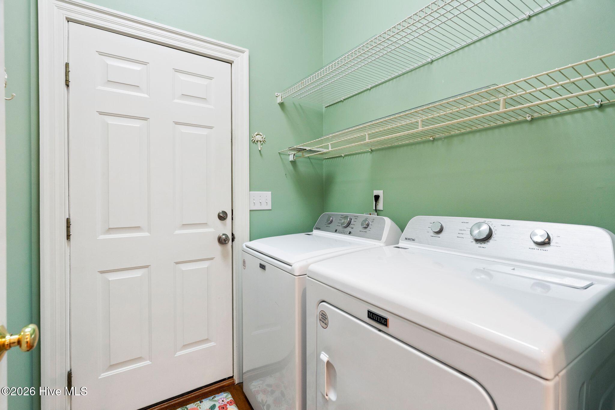 1109 Congressional Lane Property Photo 42