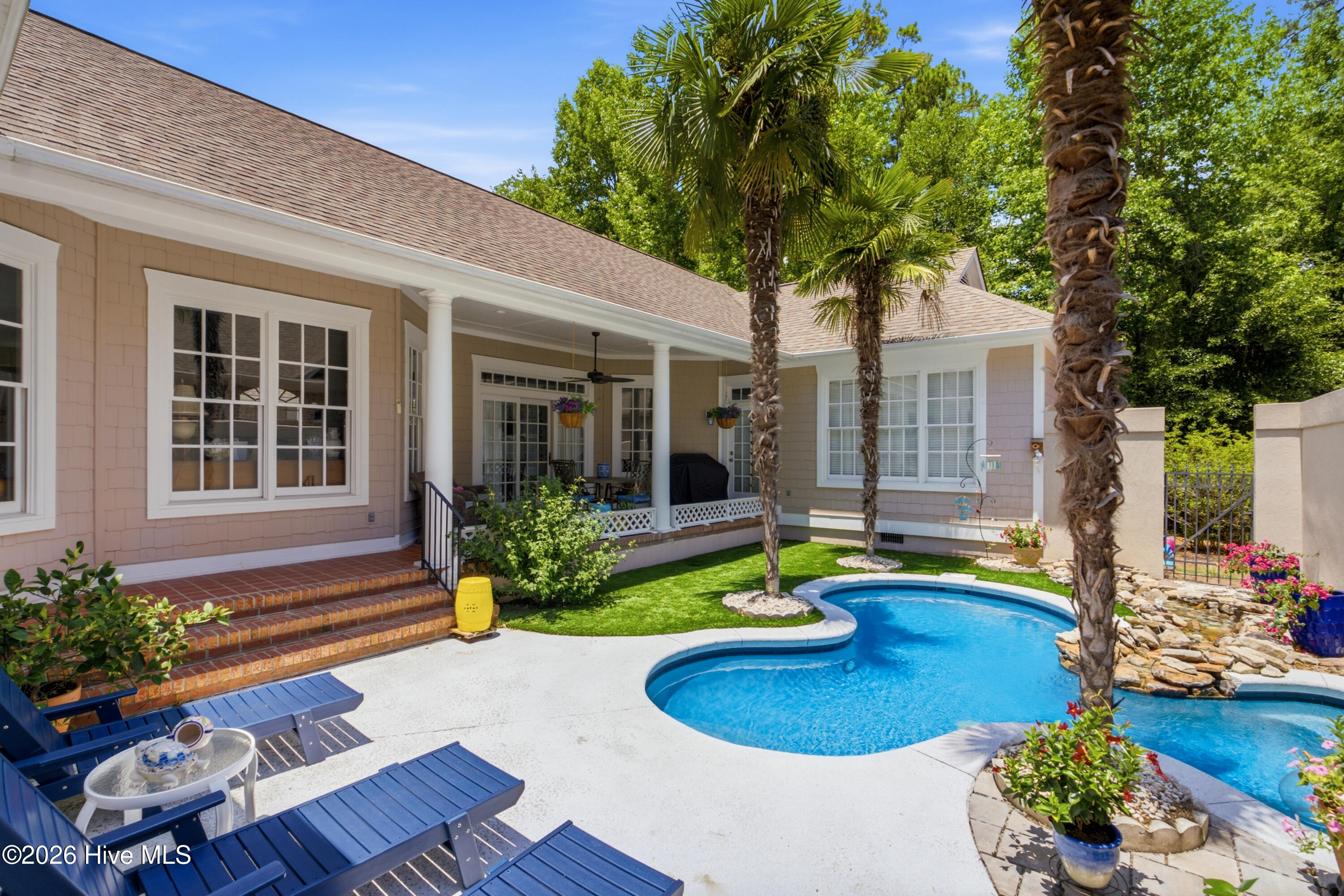 1109 Congressional Lane Property Photo 43