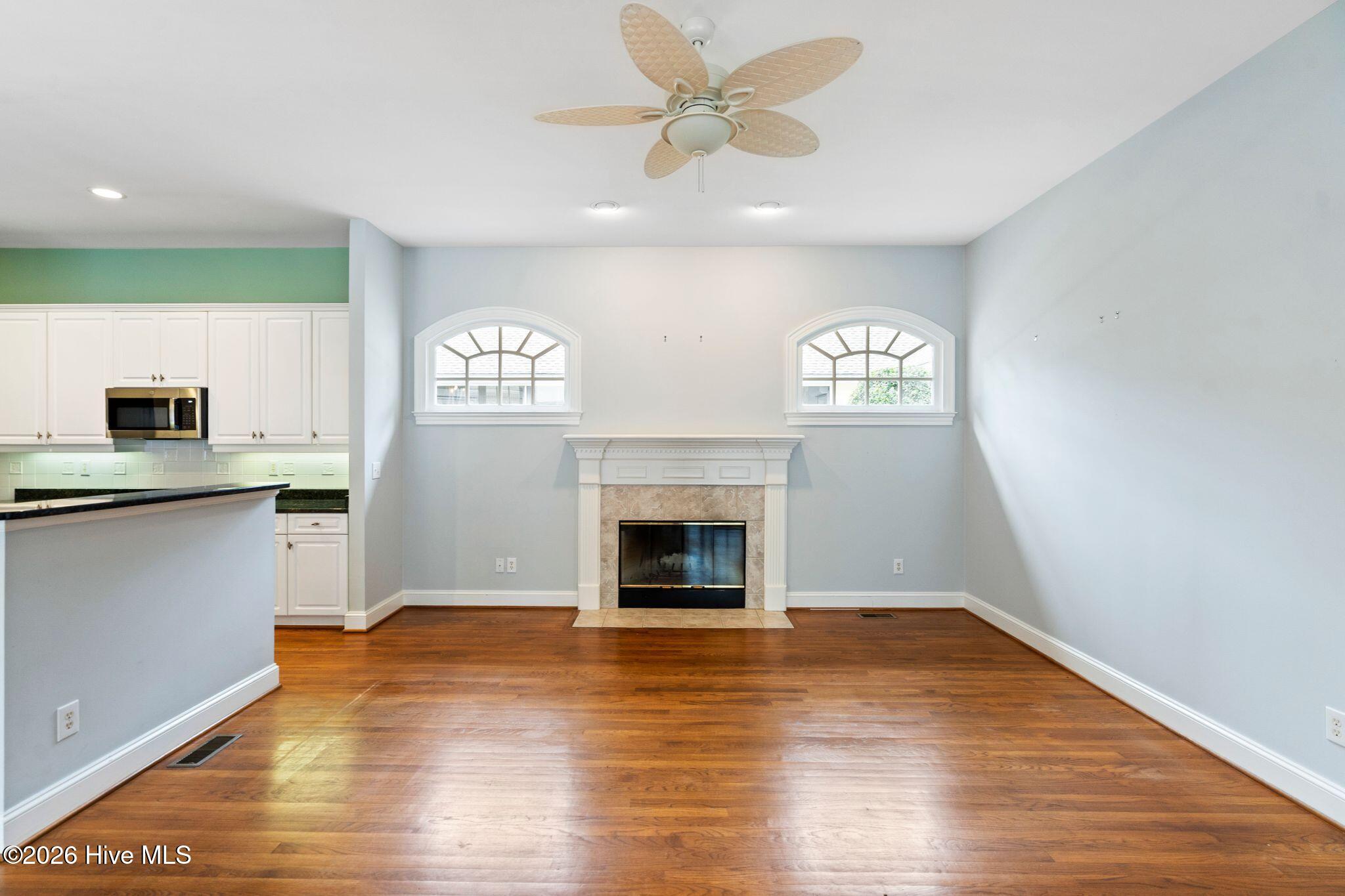 1109 Congressional Lane Property Photo 45