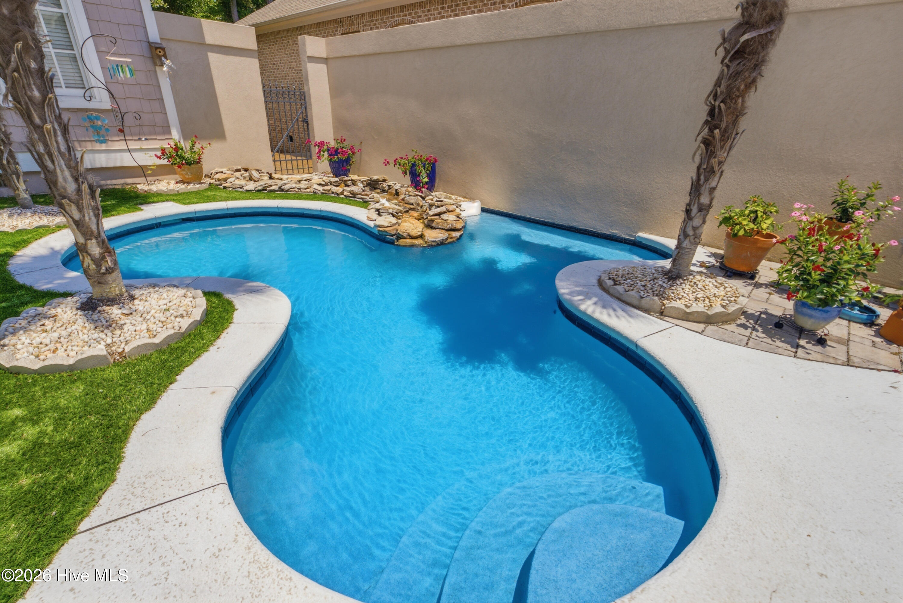 1109 Congressional Lane Property Photo 53