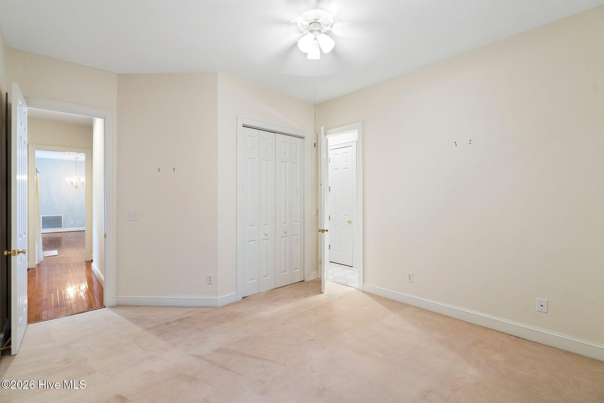 1109 Congressional Lane Property Photo 55