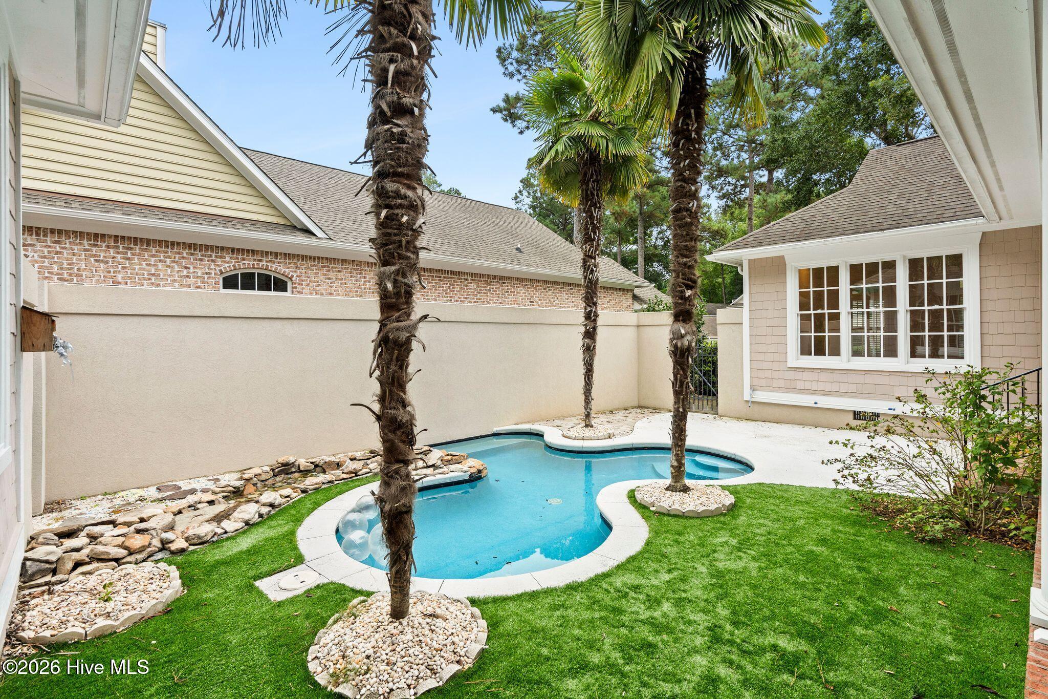1109 Congressional Lane Property Photo 77