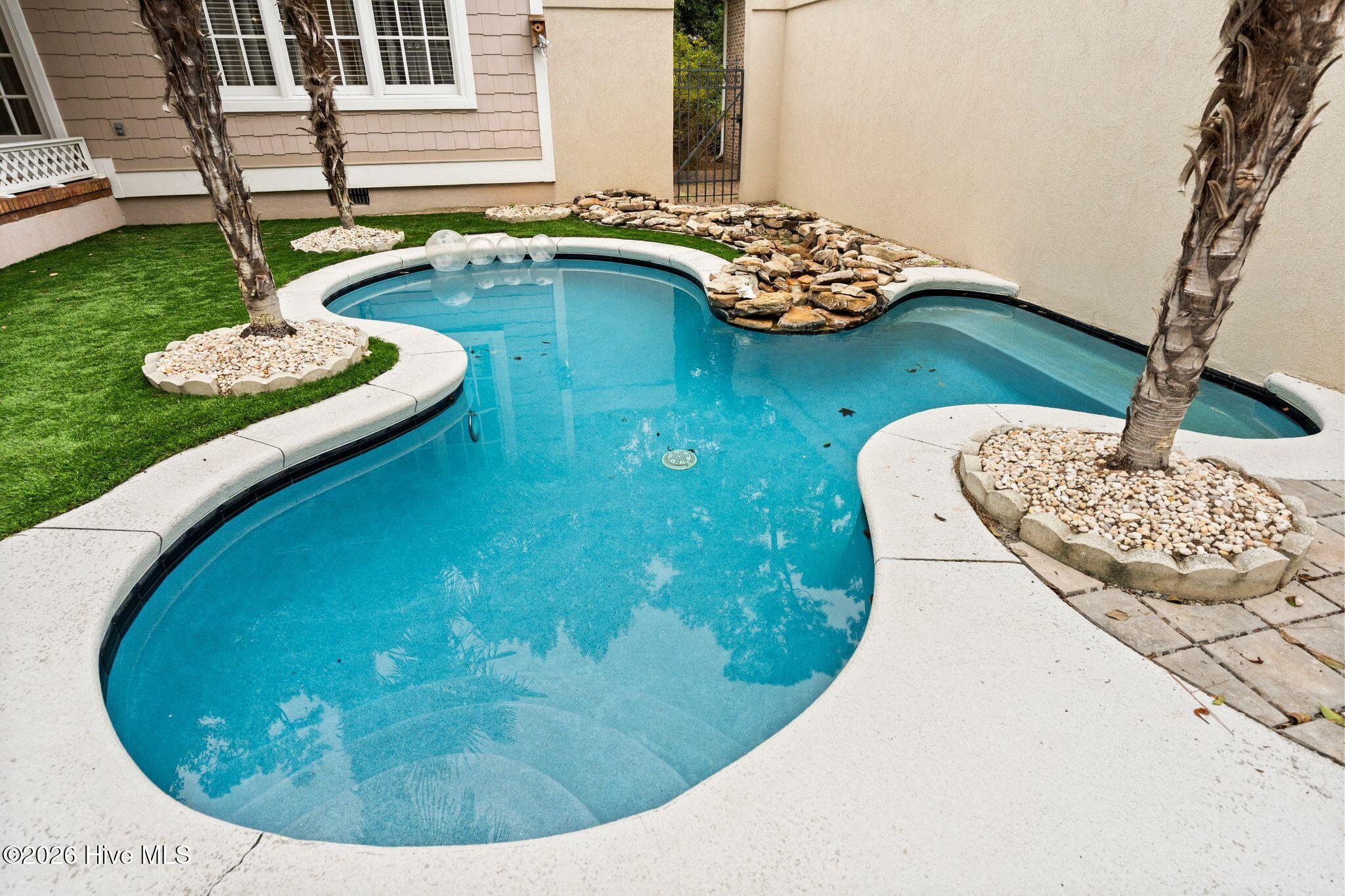 1109 Congressional Lane Property Photo 80