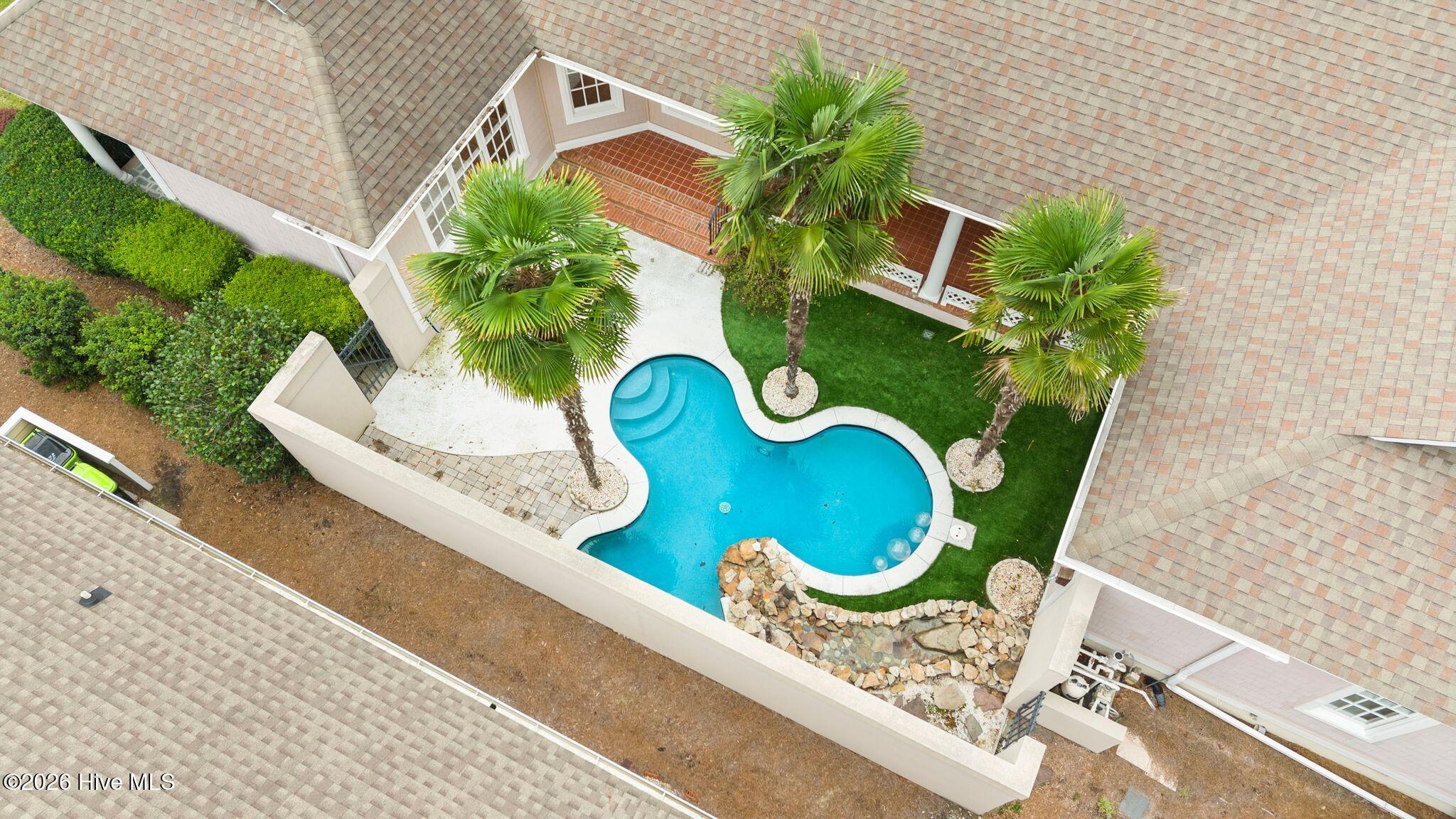 1109 Congressional Lane Property Photo 82