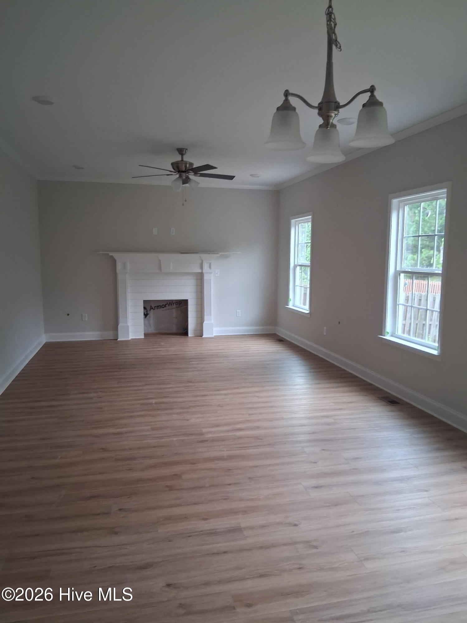 342 Amersham Way Property Photo 6