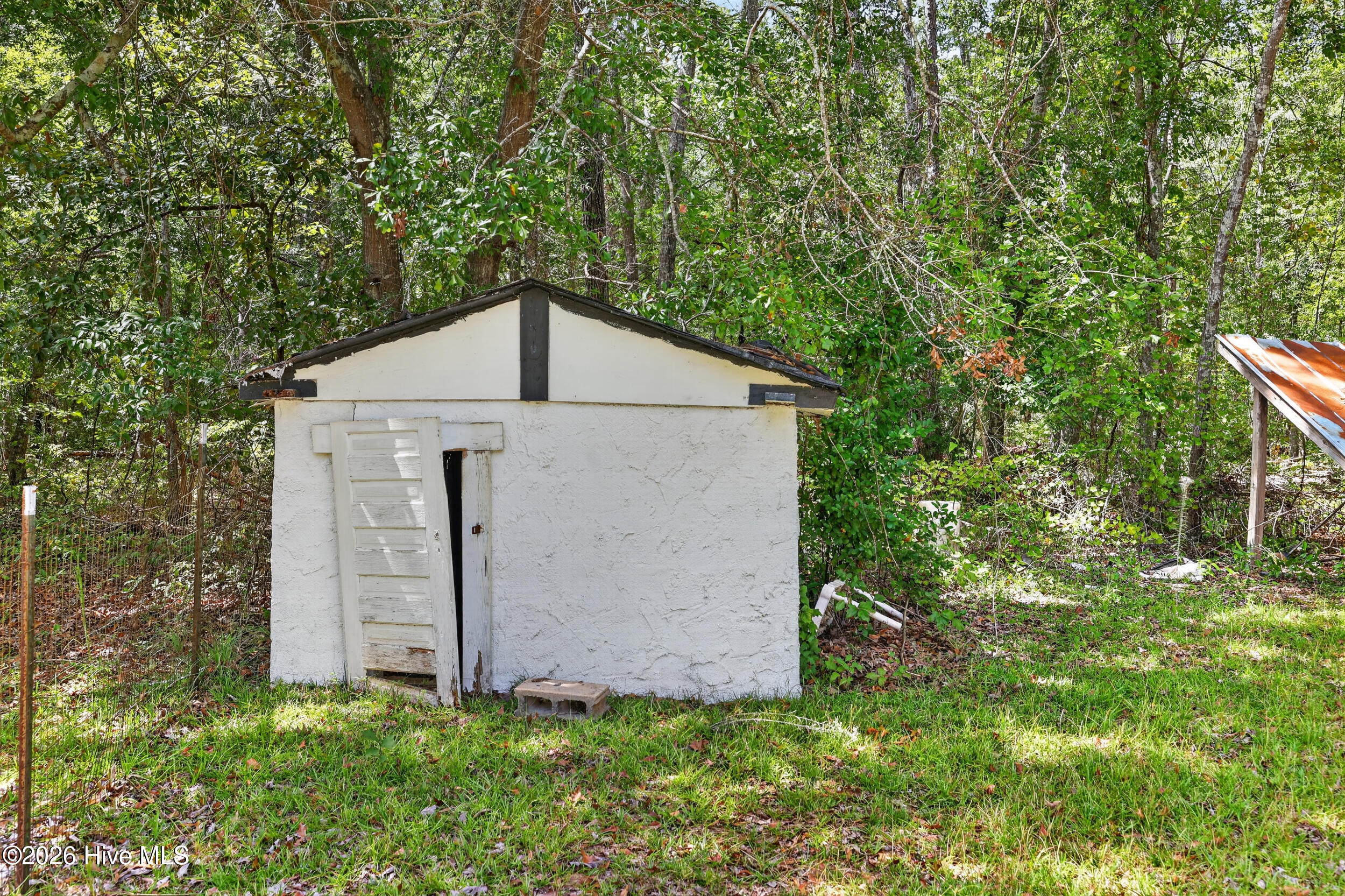 4070 Bath Edie Road Property Photo 12