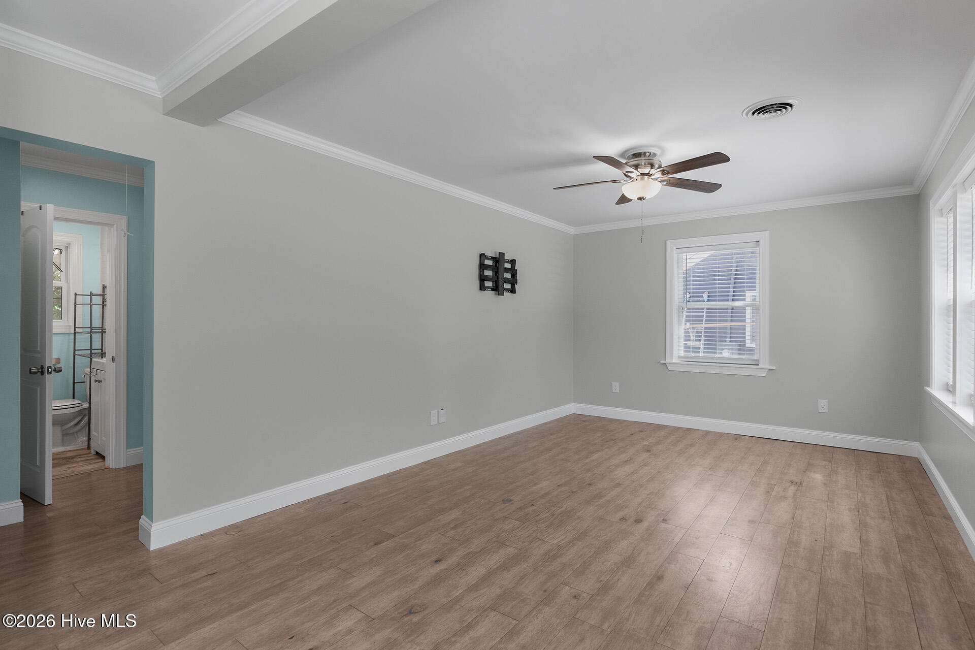 2017 Burnett Boulevard Property Photo 6