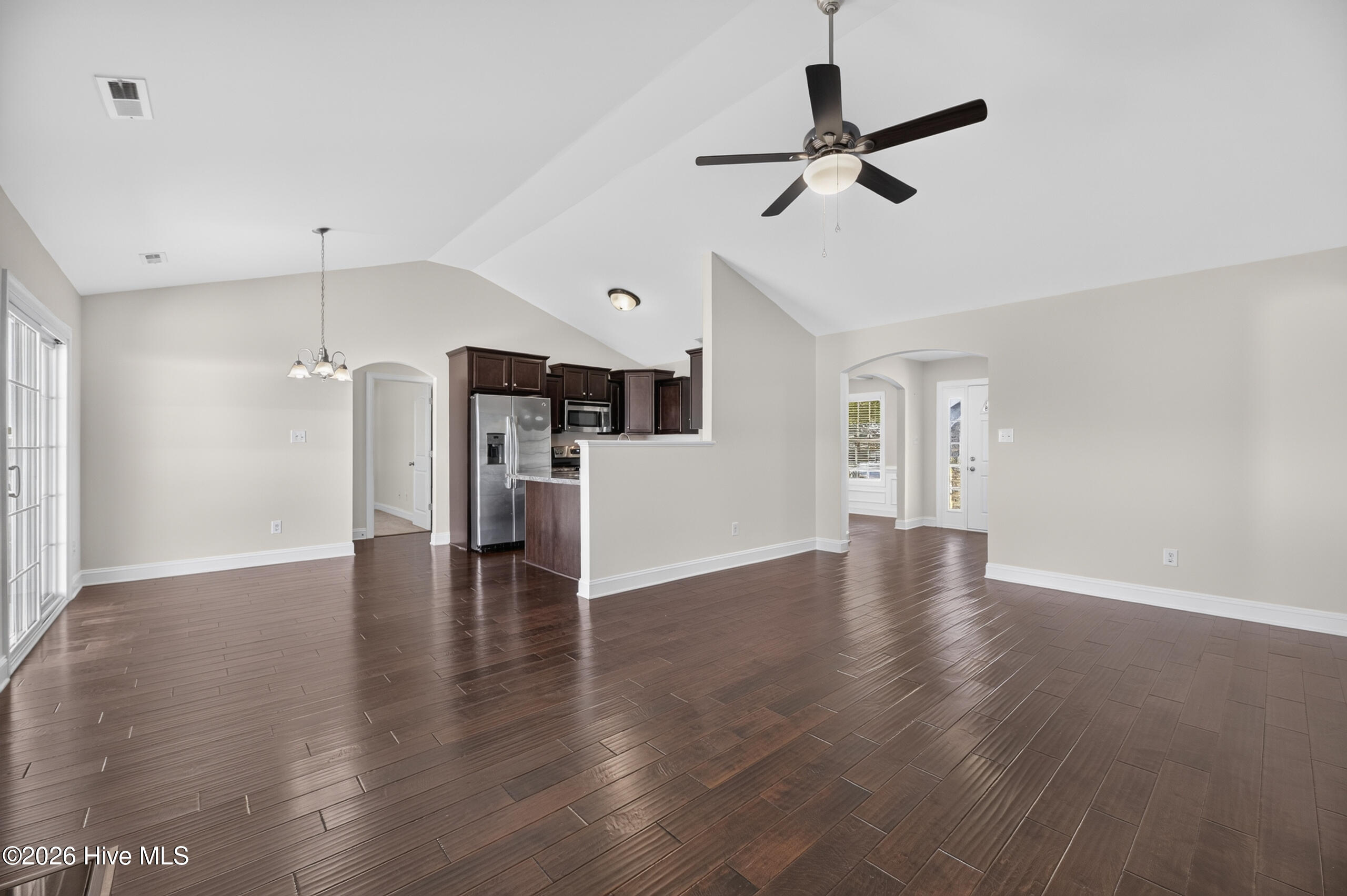 425 Meadowlark Drive Property Photo 16