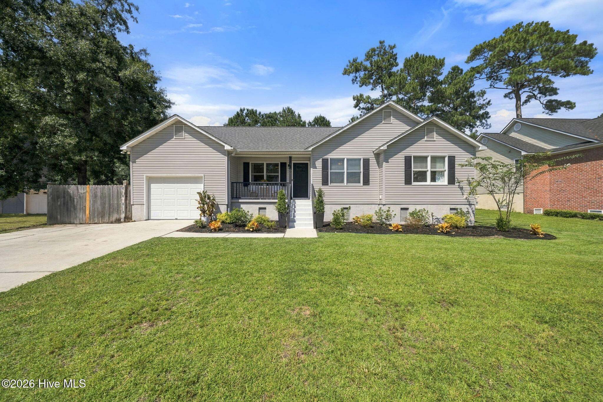 436 Motts Creek Road Property Photo 1