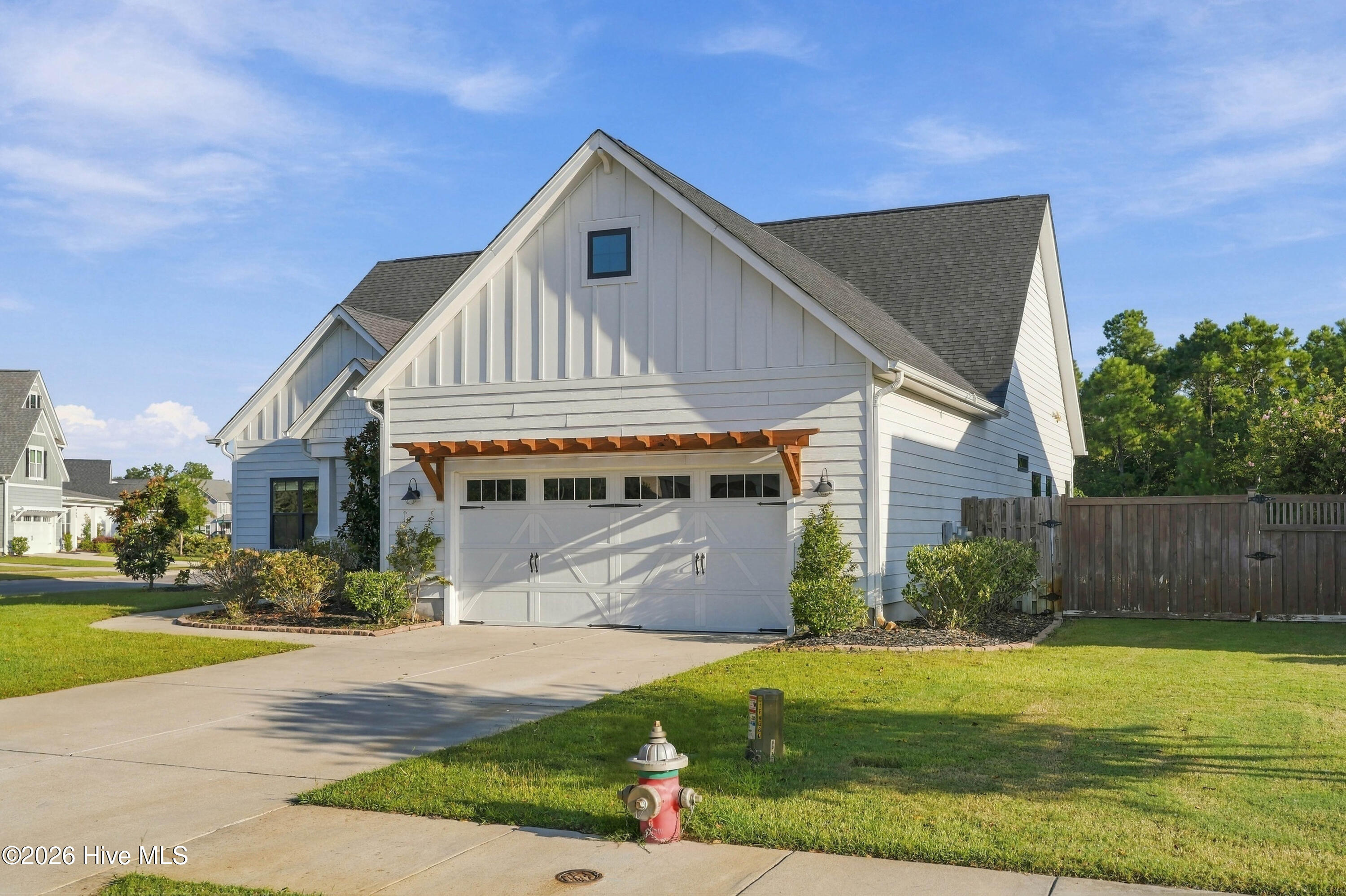 11 Lemongrass Court Property Photo 2