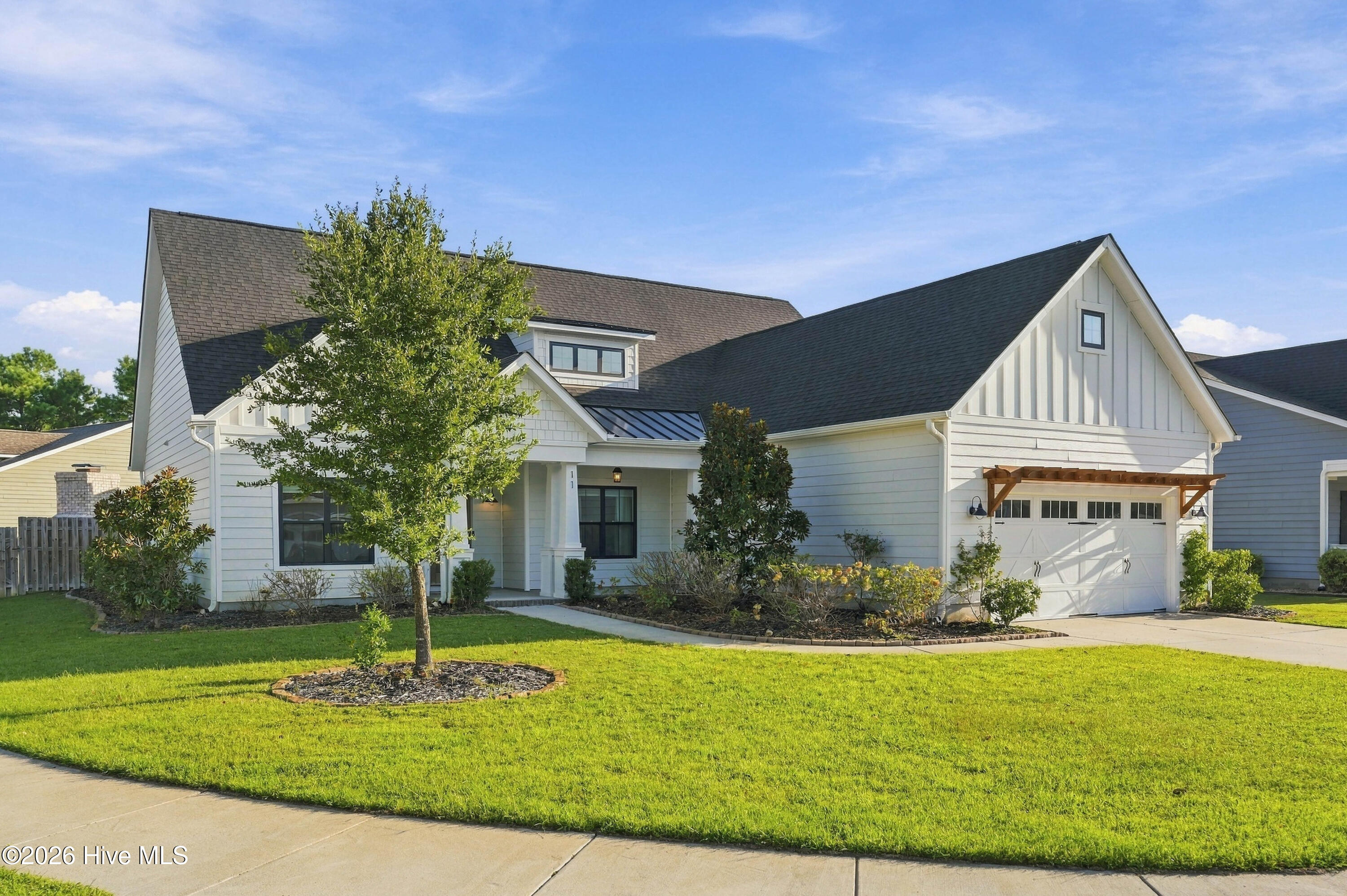 11 Lemongrass Court Property Photo 3