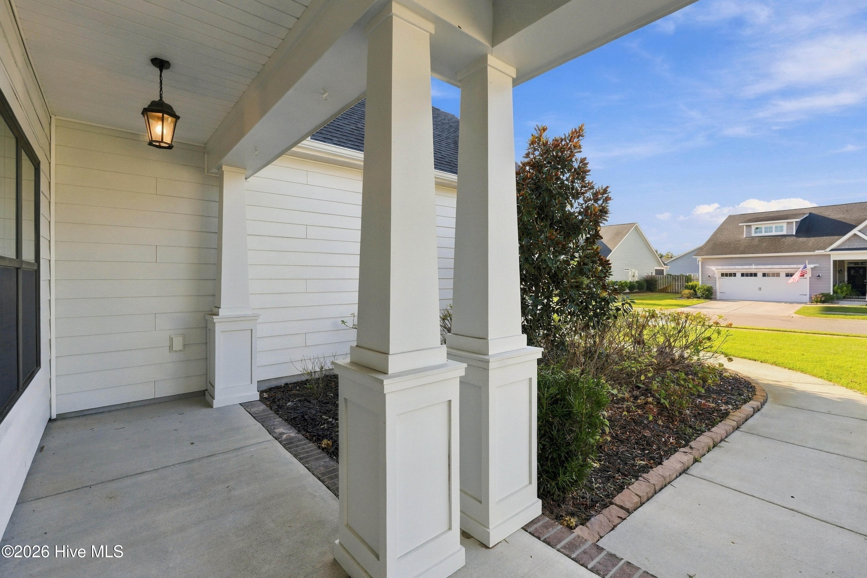 11 Lemongrass Court Property Photo 4