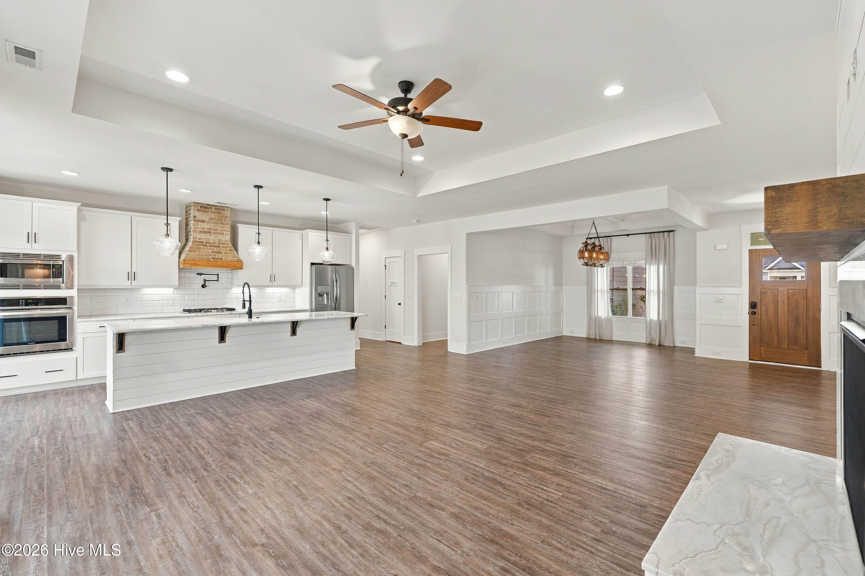 11 Lemongrass Court Property Photo 15