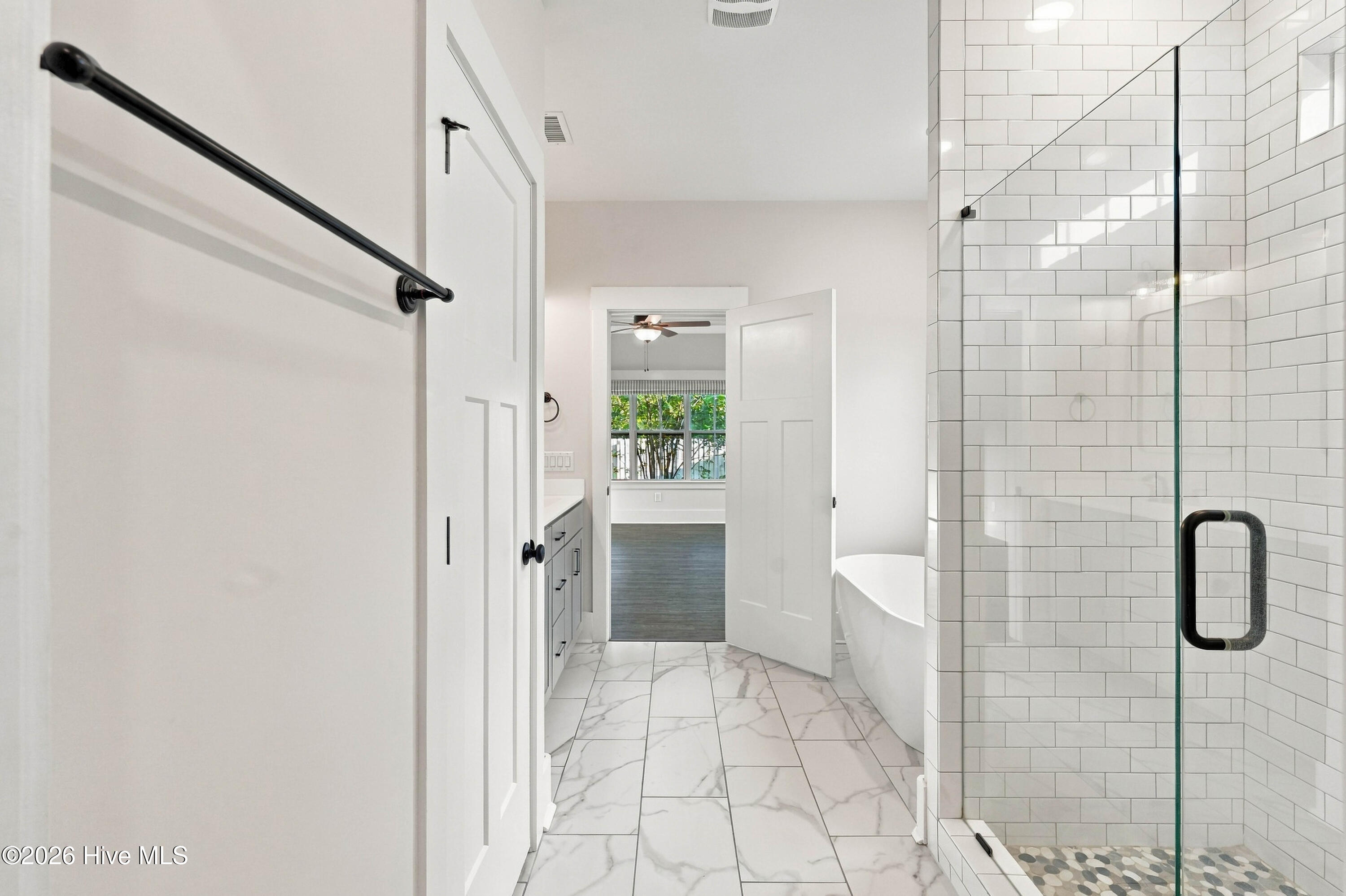 11 Lemongrass Court Property Photo 38