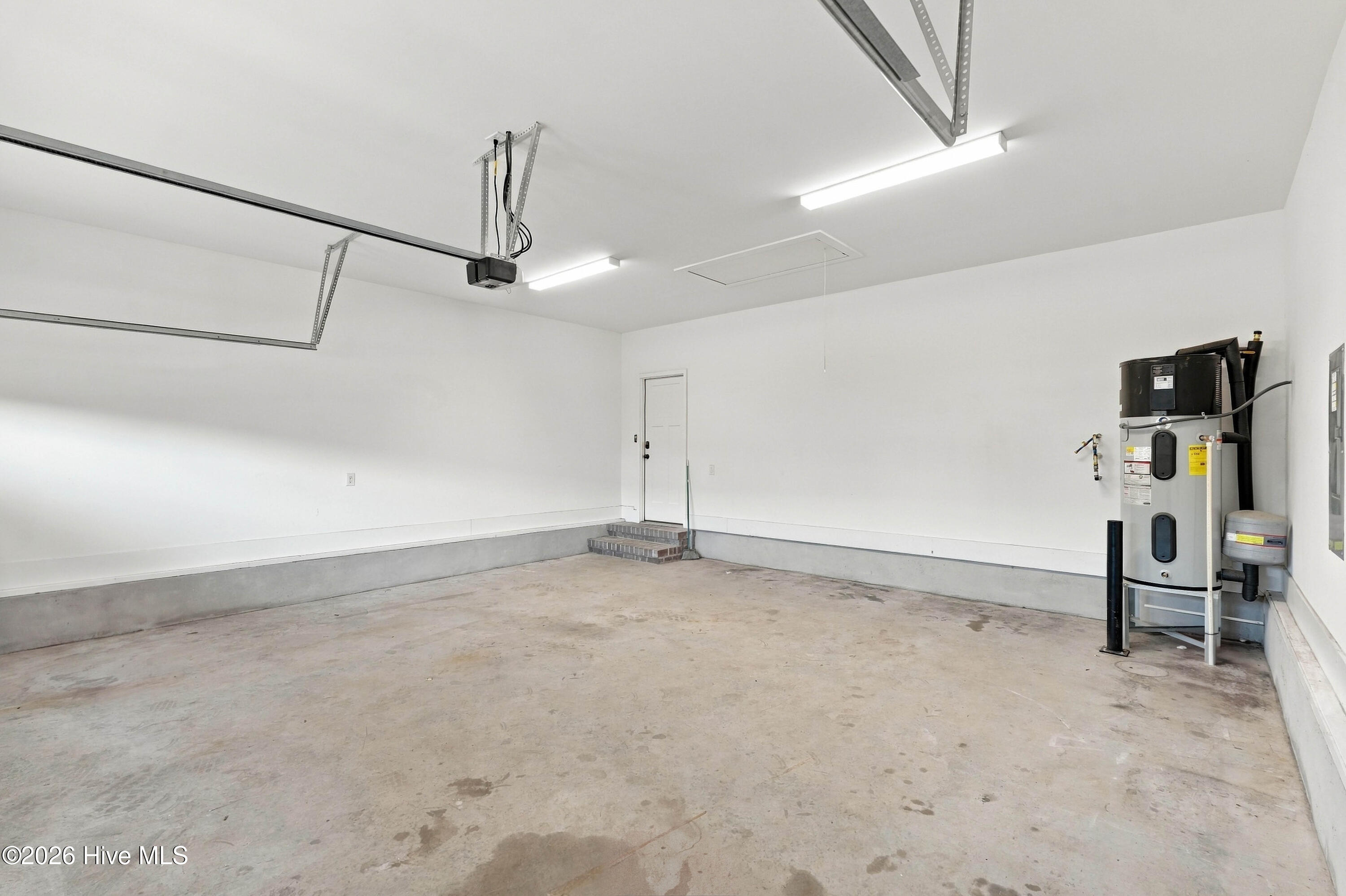 11 Lemongrass Court Property Photo 43