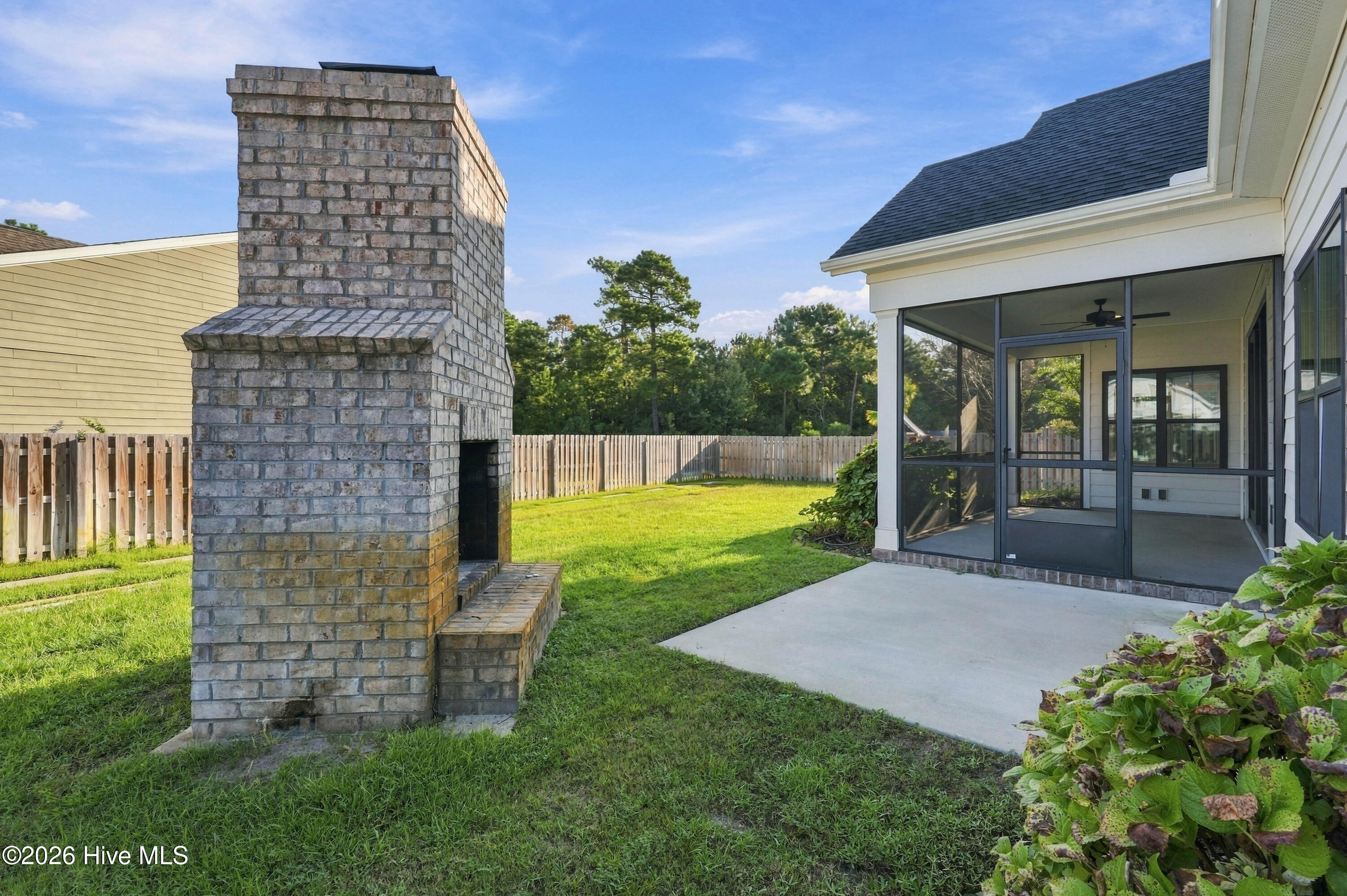 11 Lemongrass Court Property Photo 46