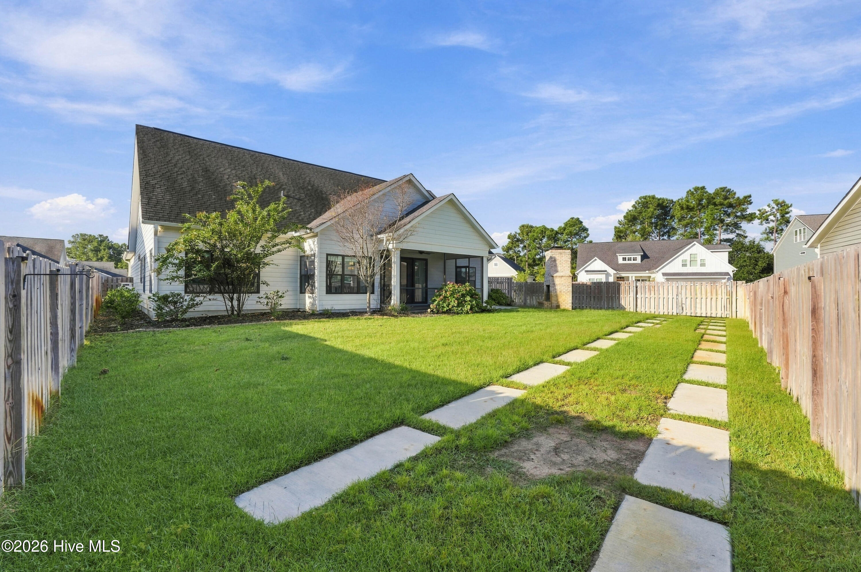 11 Lemongrass Court Property Photo 48