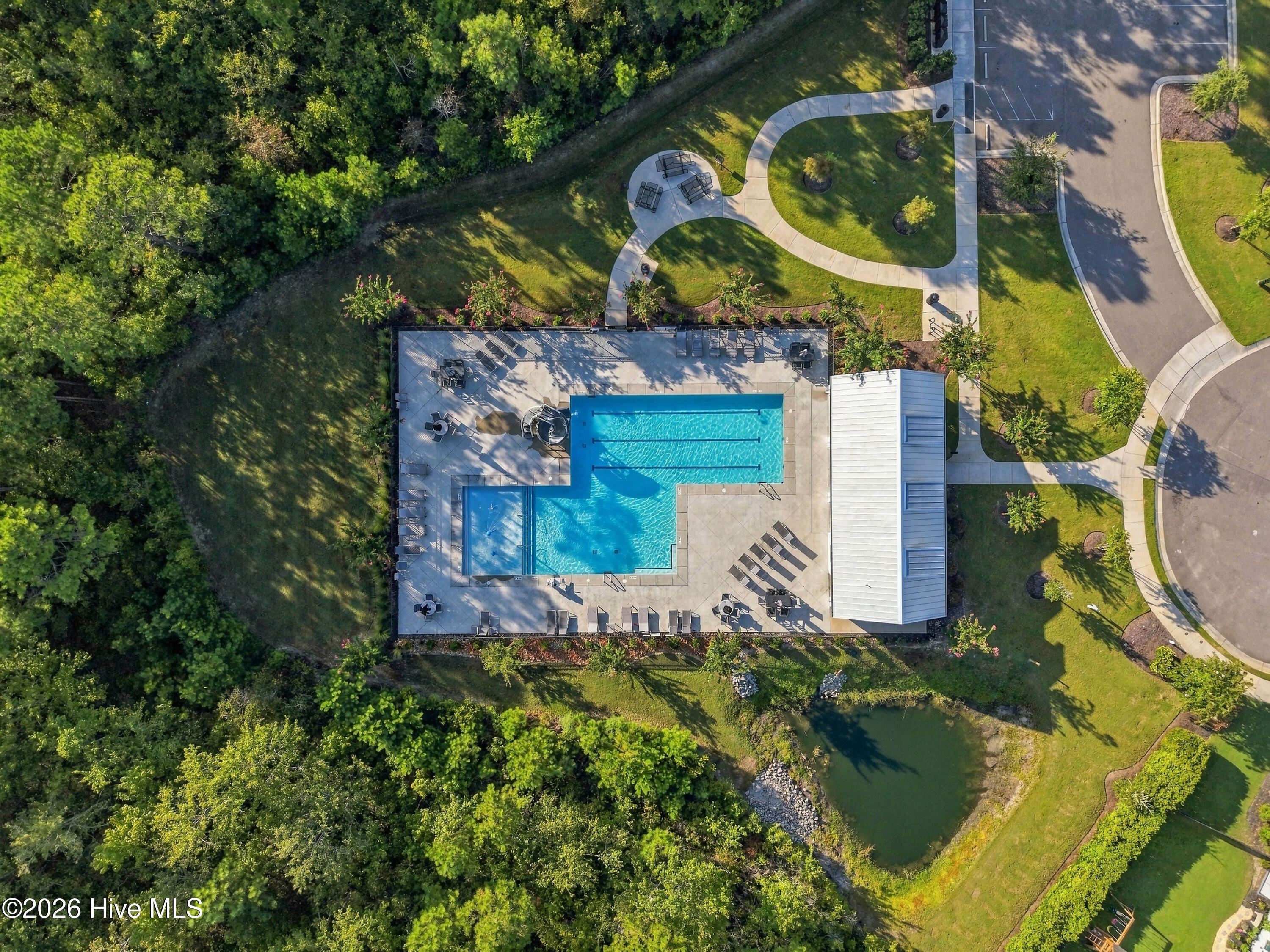 11 Lemongrass Court Property Photo 60