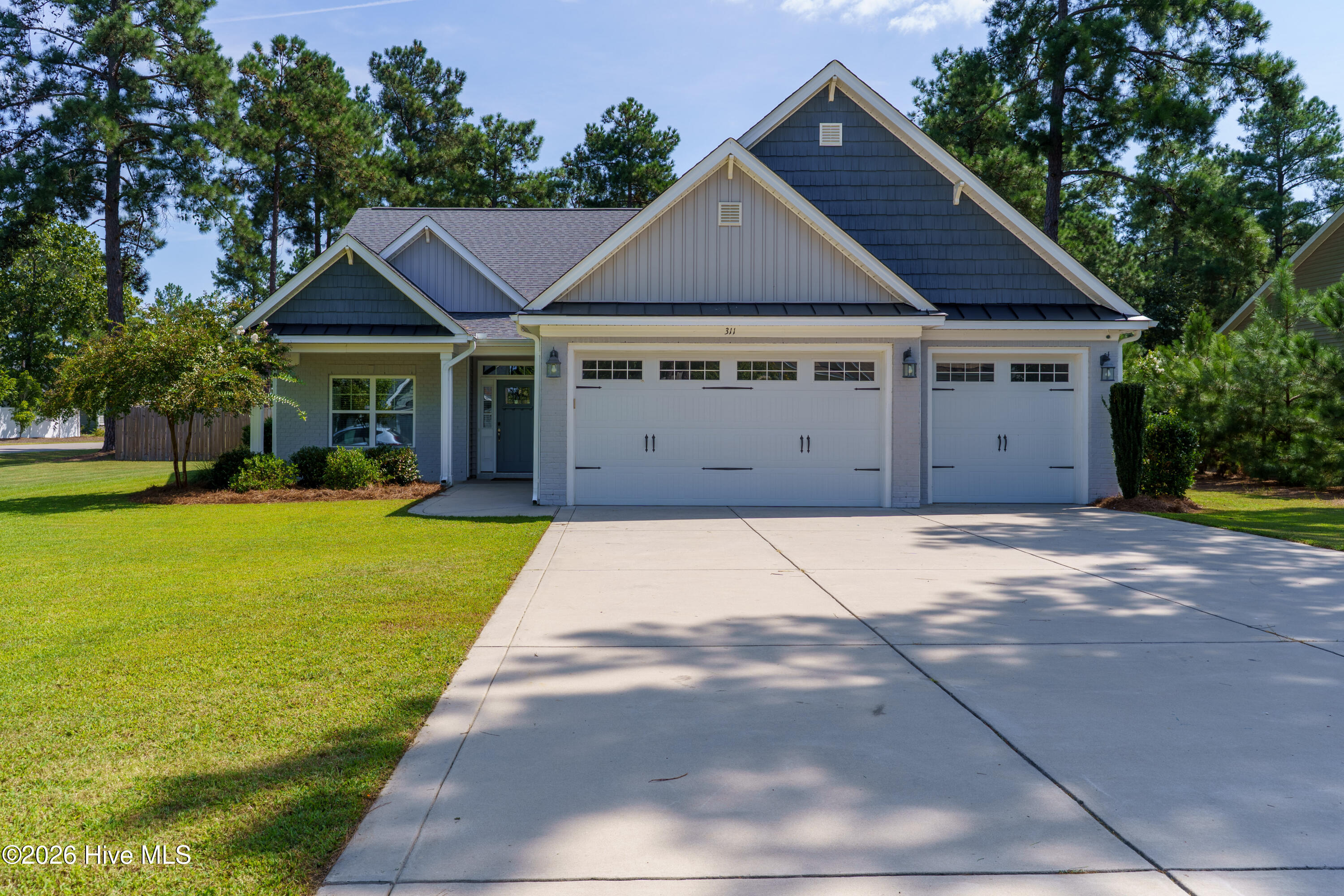 311 Pine Laurel Drive Property Photo 1